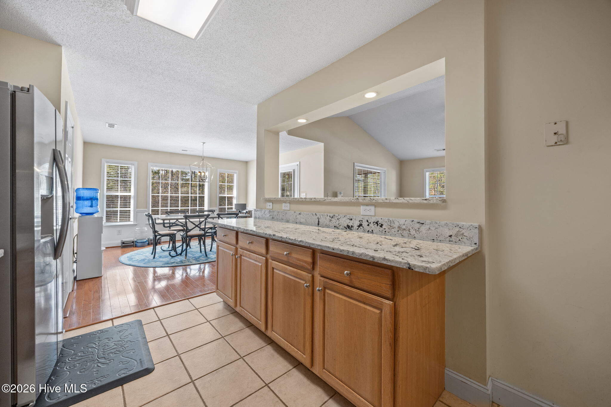 100559143 | Photo 13