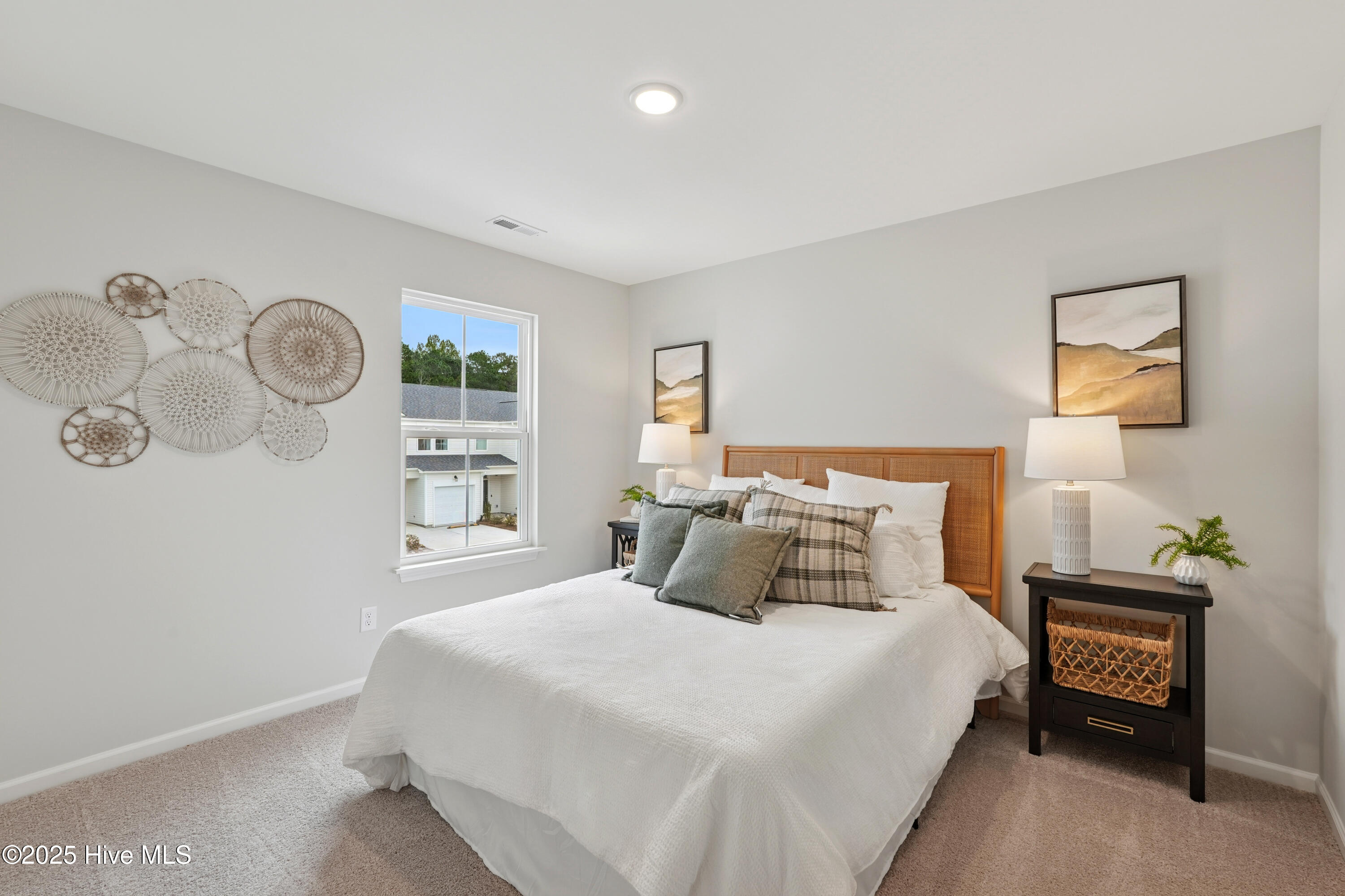 100542464 | Photo 13