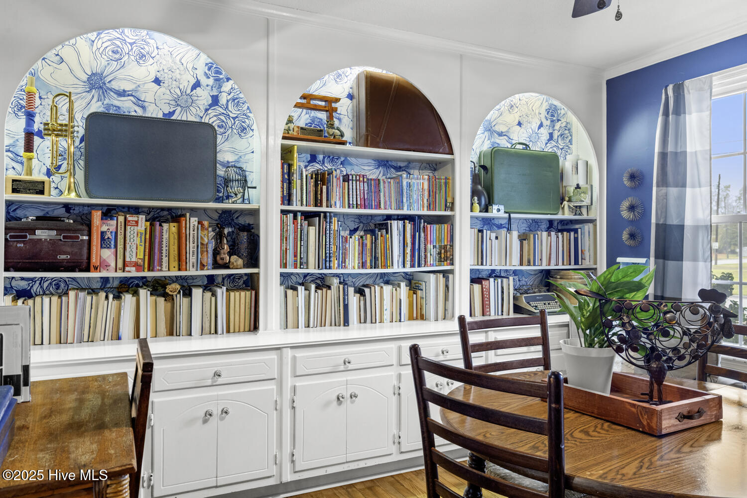 100539145 | Photo 22