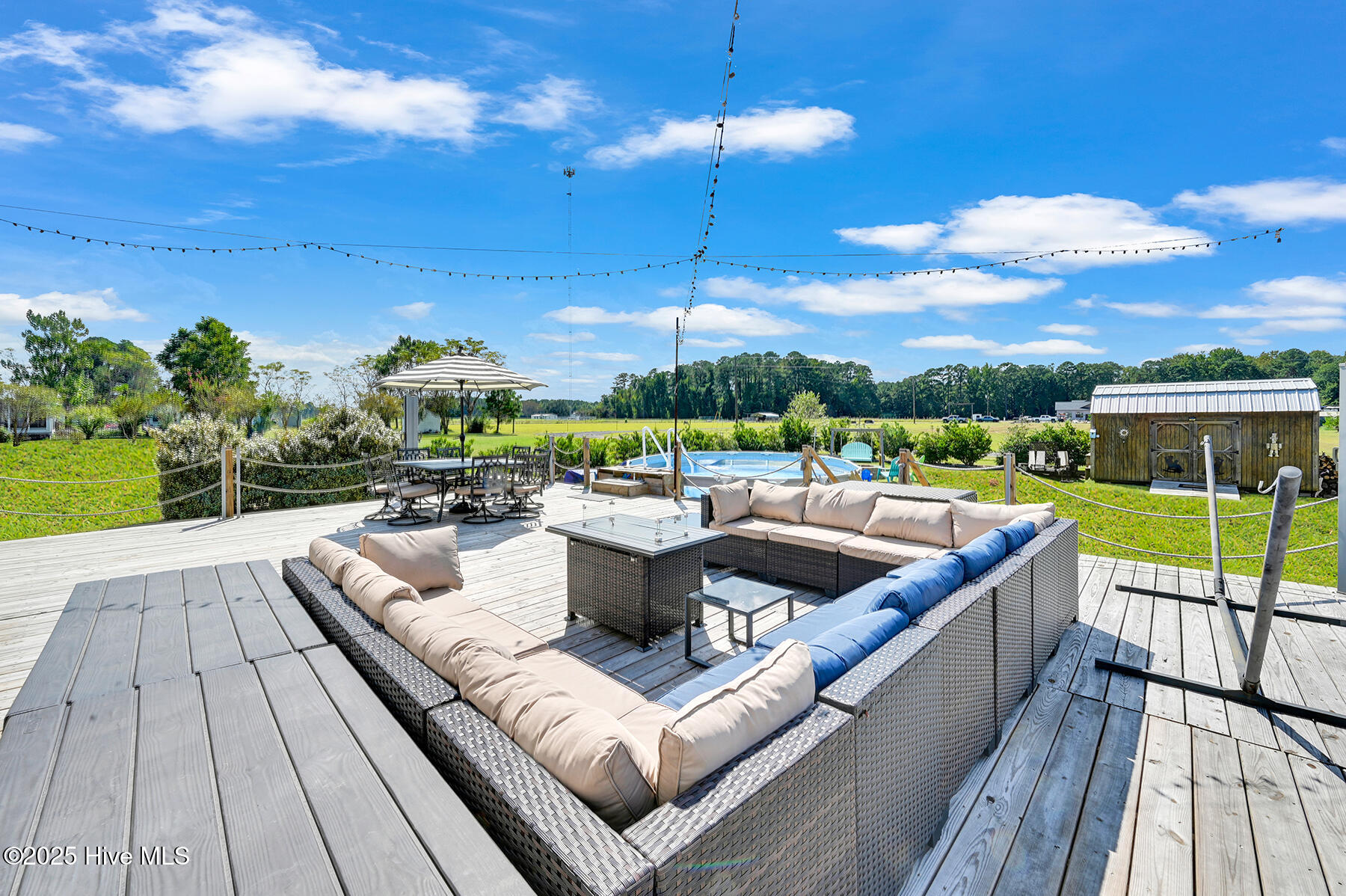 1055 Horse Pen Swamp Rd-10