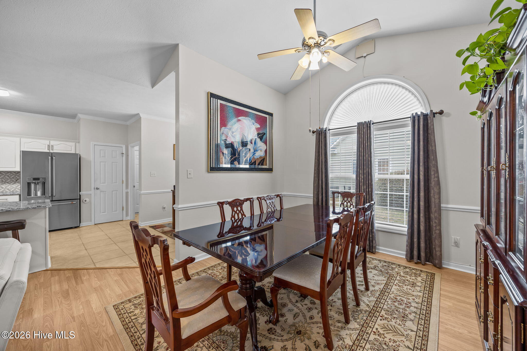 100557483 | Photo 17