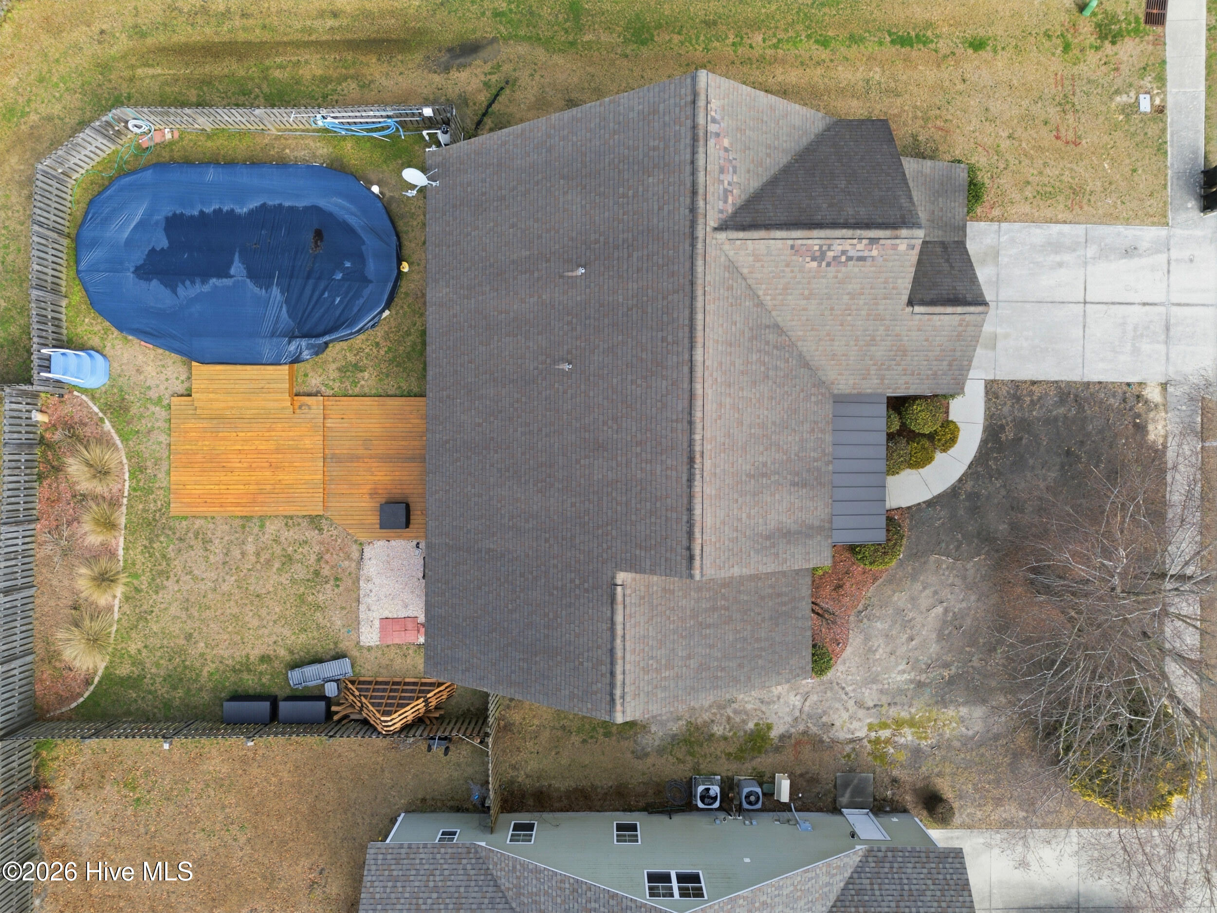 100557716 | Photo 39