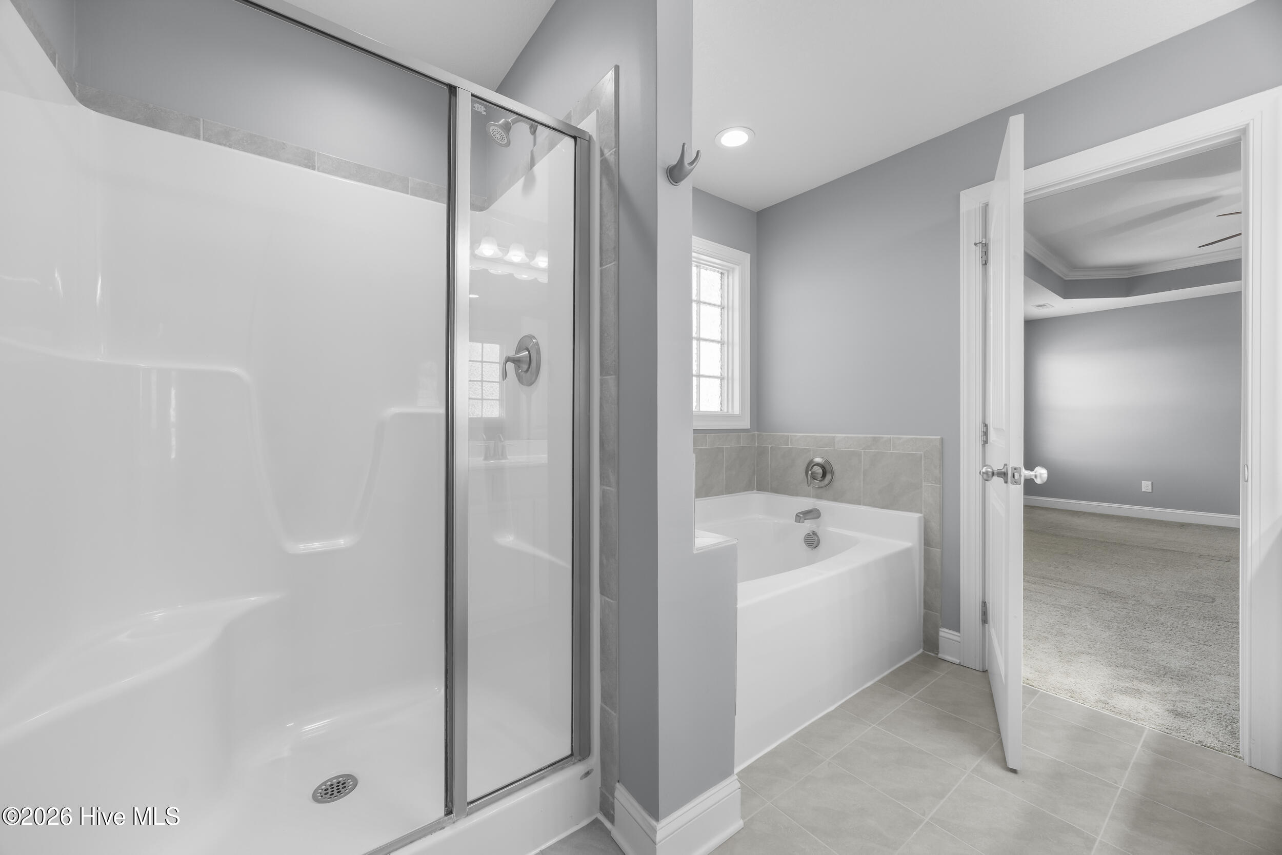 100550034 | Photo 34