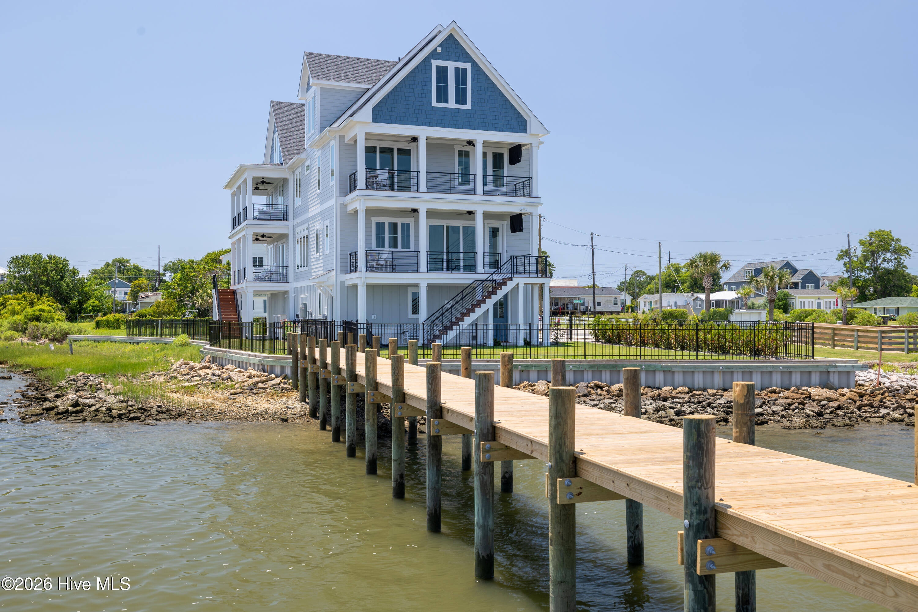 514 N 11th Street B,Morehead City