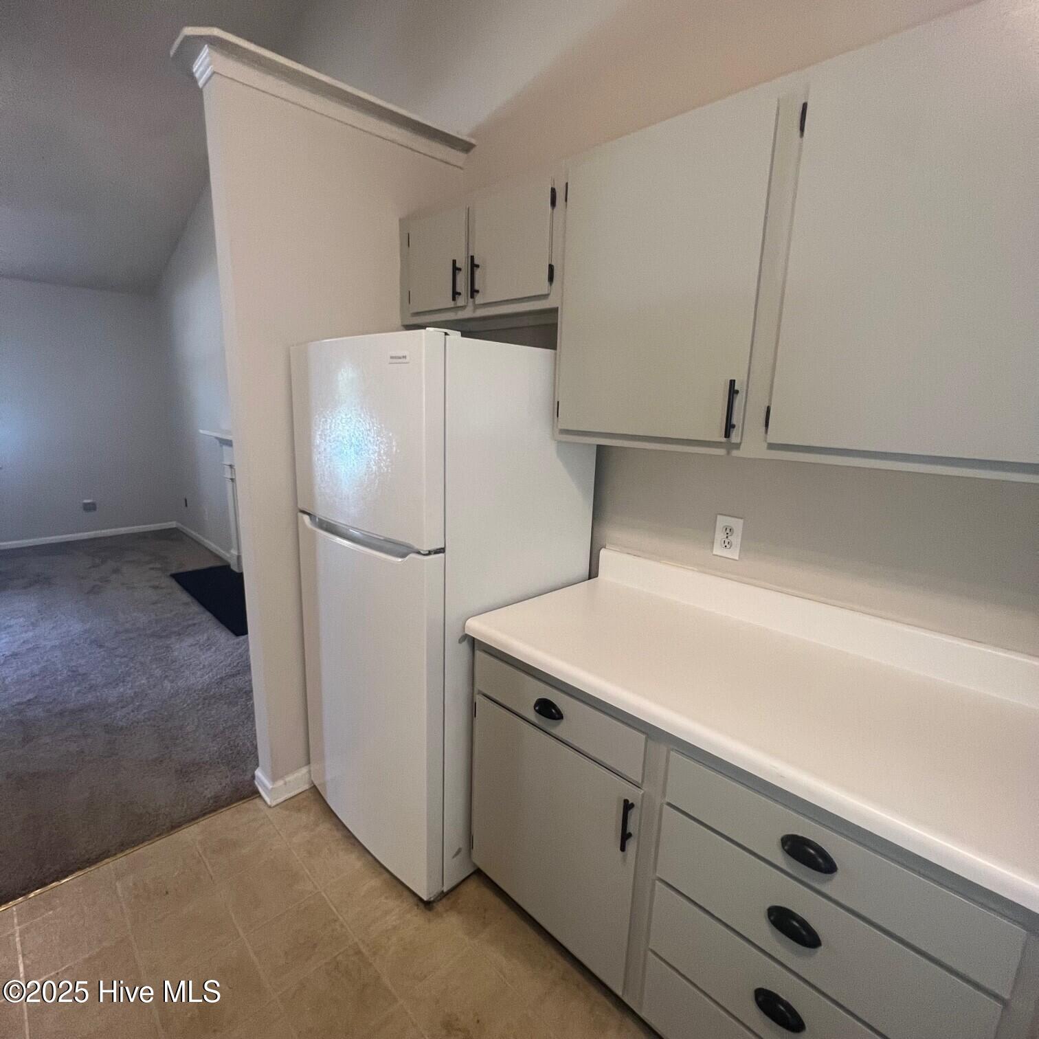 Kitchen 2 - 4116-A Bridge Ct