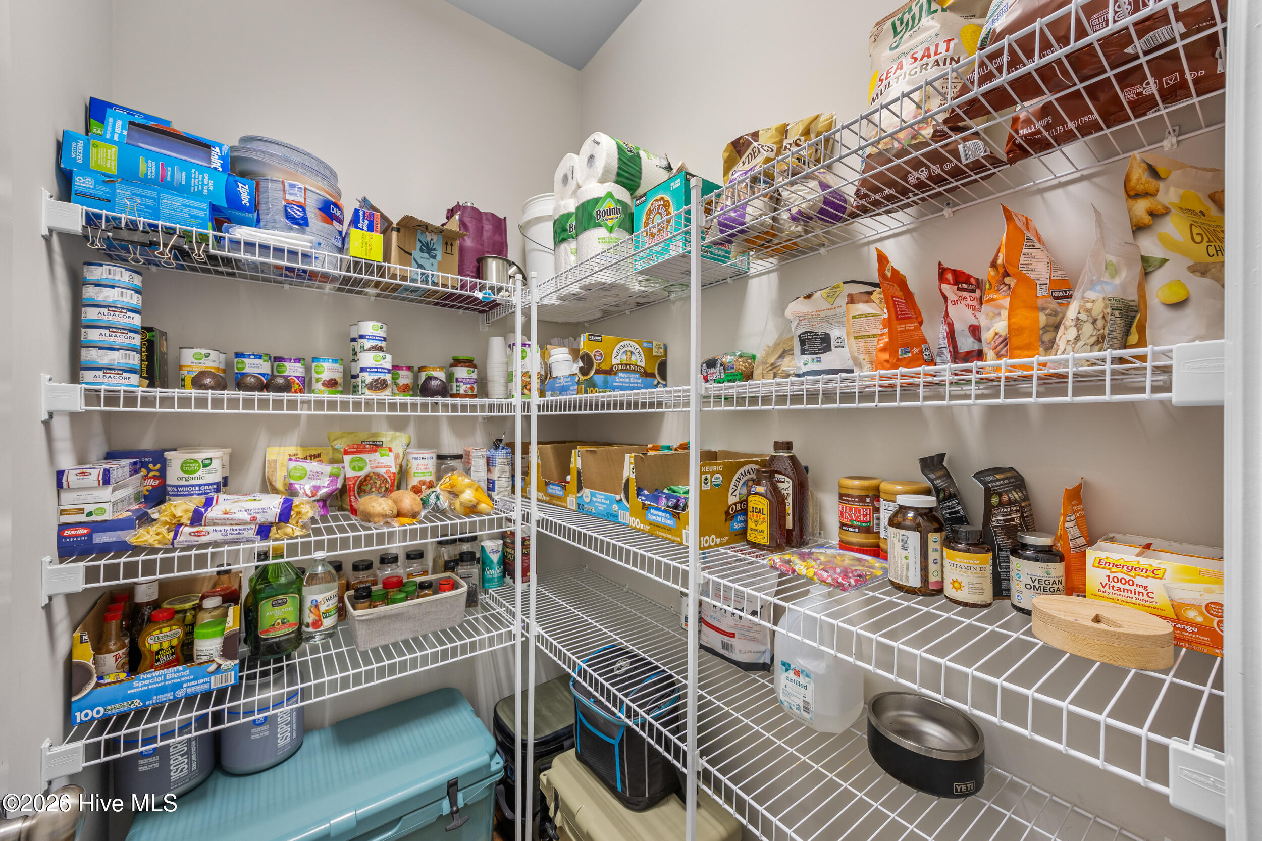 100564750 | Photo 30