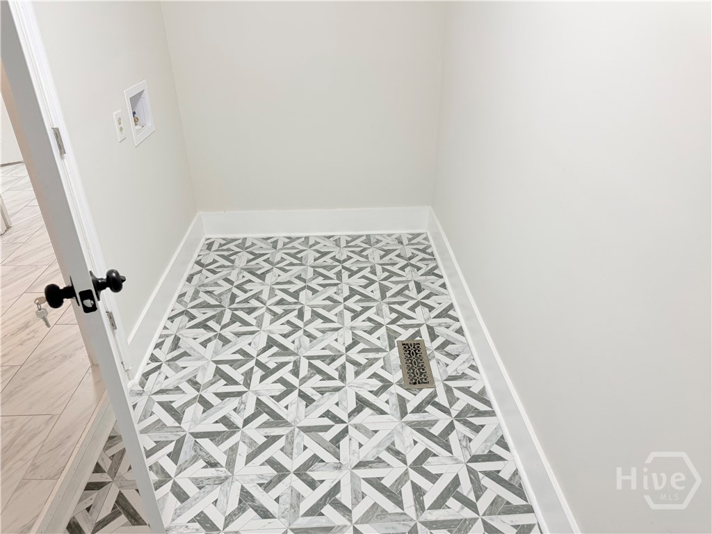 737 E 37th Street, Savannah, GA, 31401