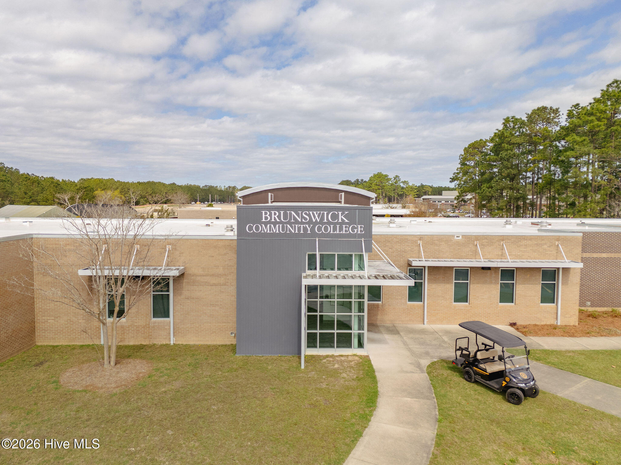 100560695 | Photo 56