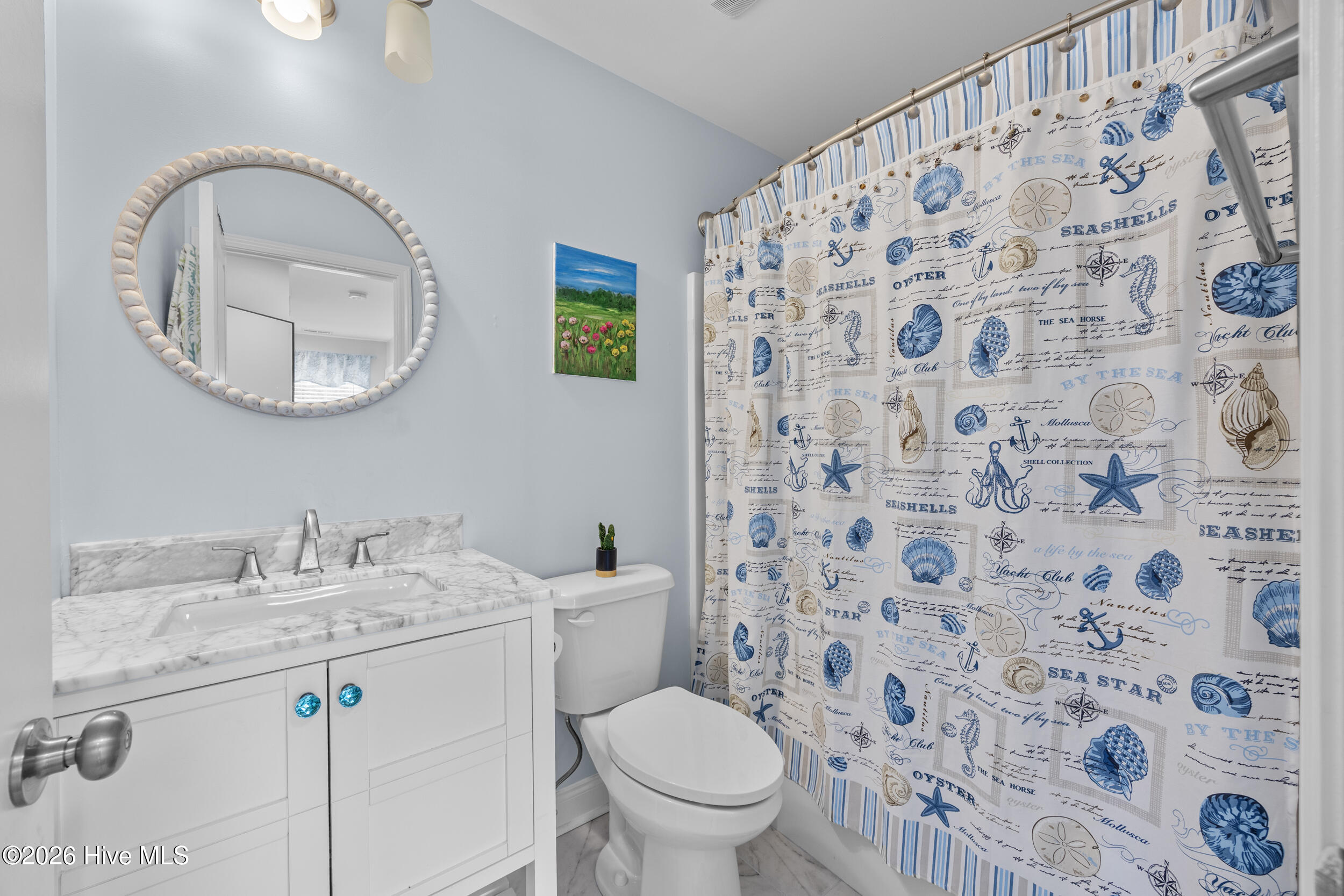 100577926 | Photo 33