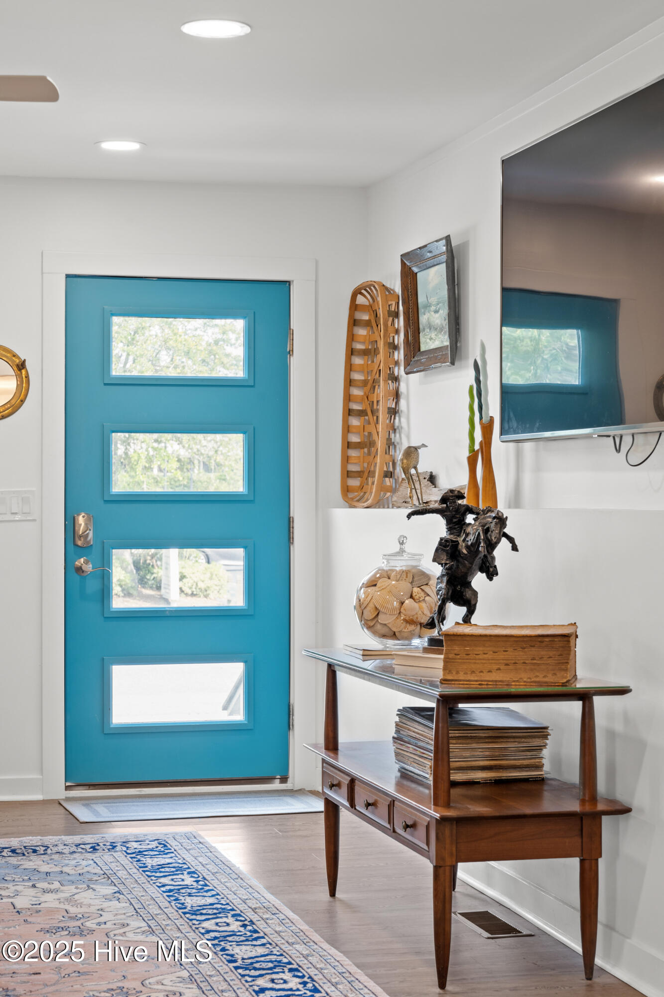 100567814 | Photo 34