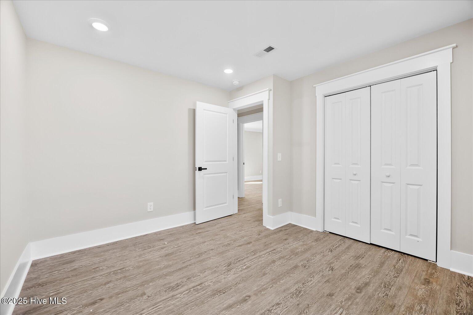 100538662 | Photo 16