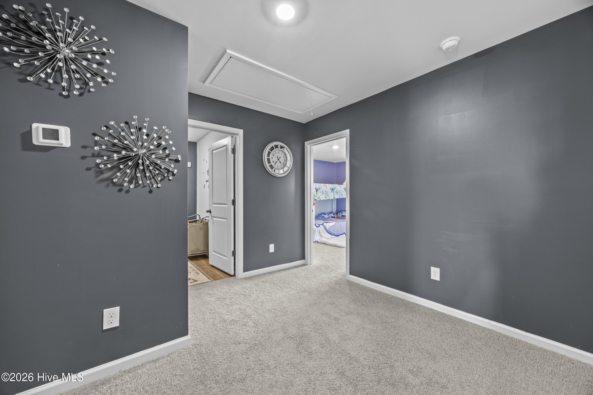 100550016 | Photo 18