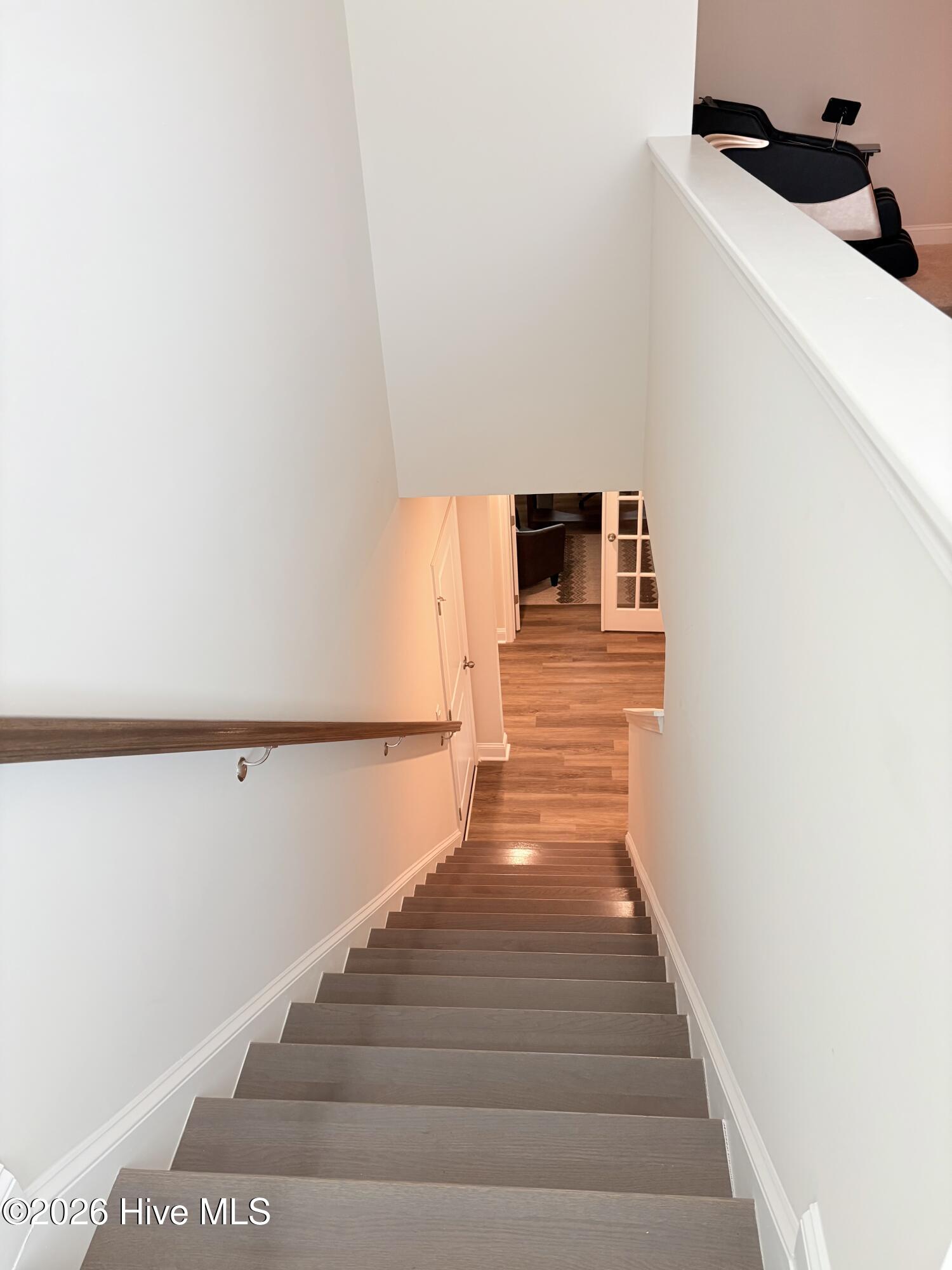 100555775 | Photo 27