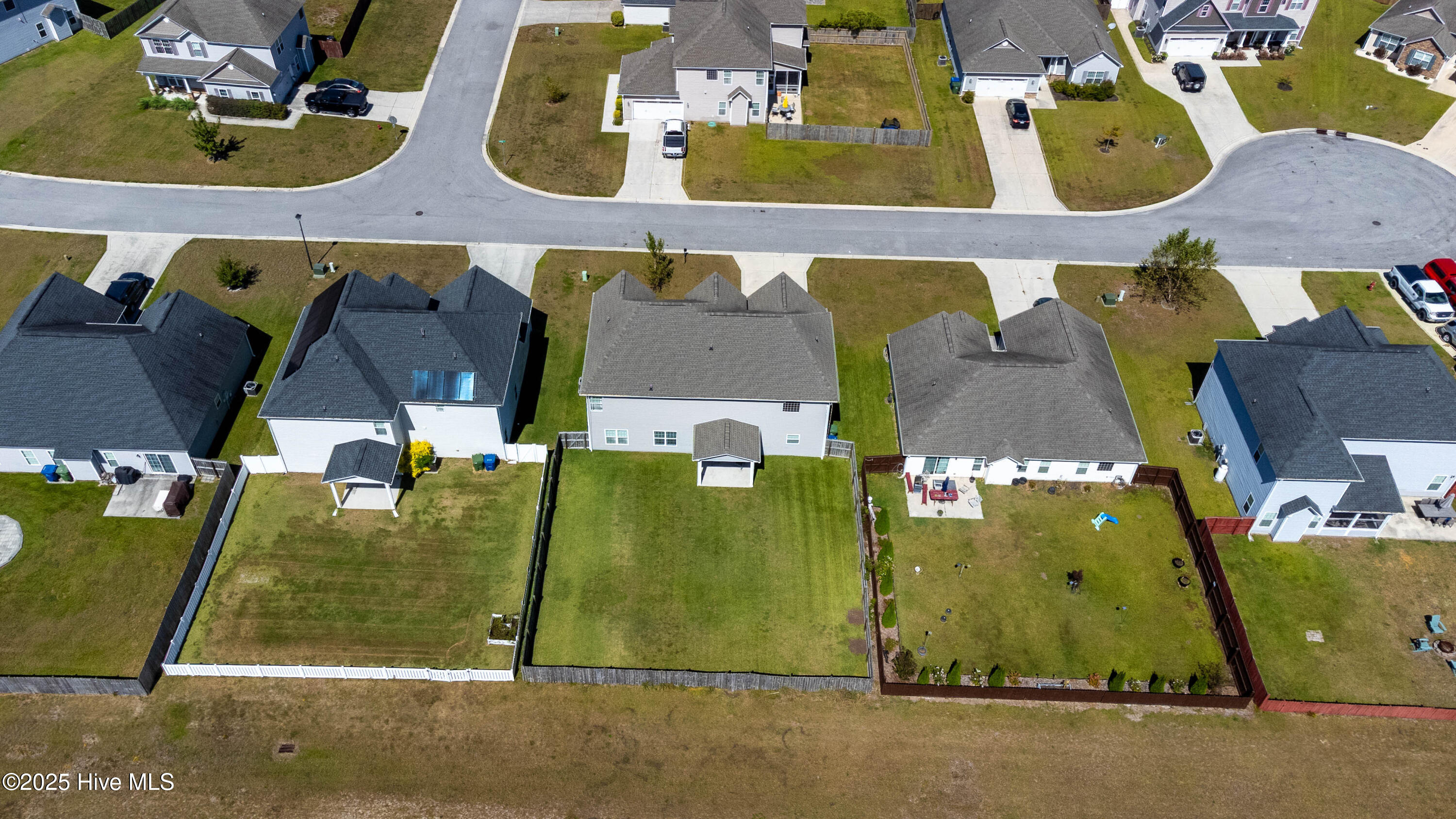 100528523 | Photo 52