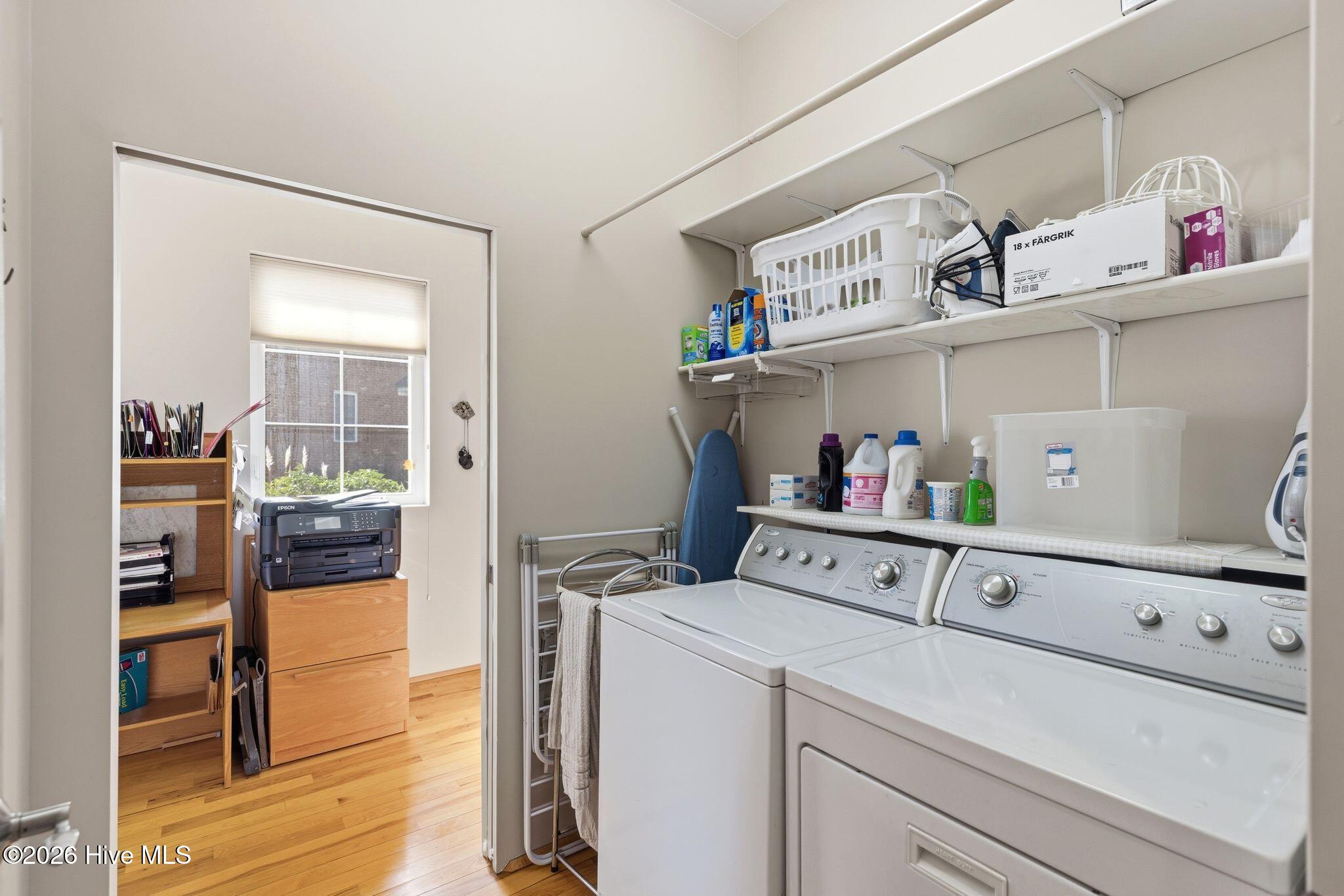 100555834 | Photo 71