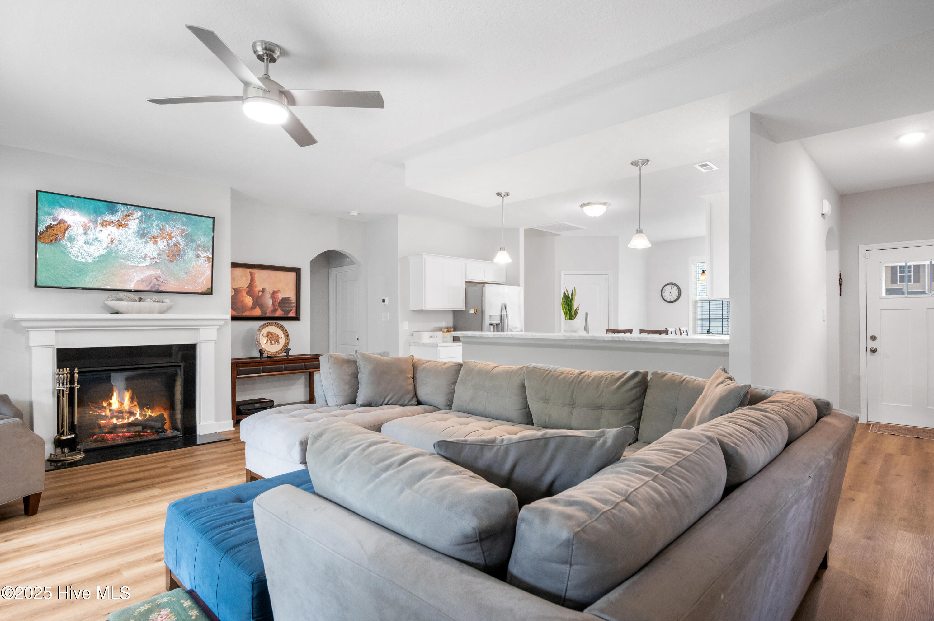 100527902 | Photo 10