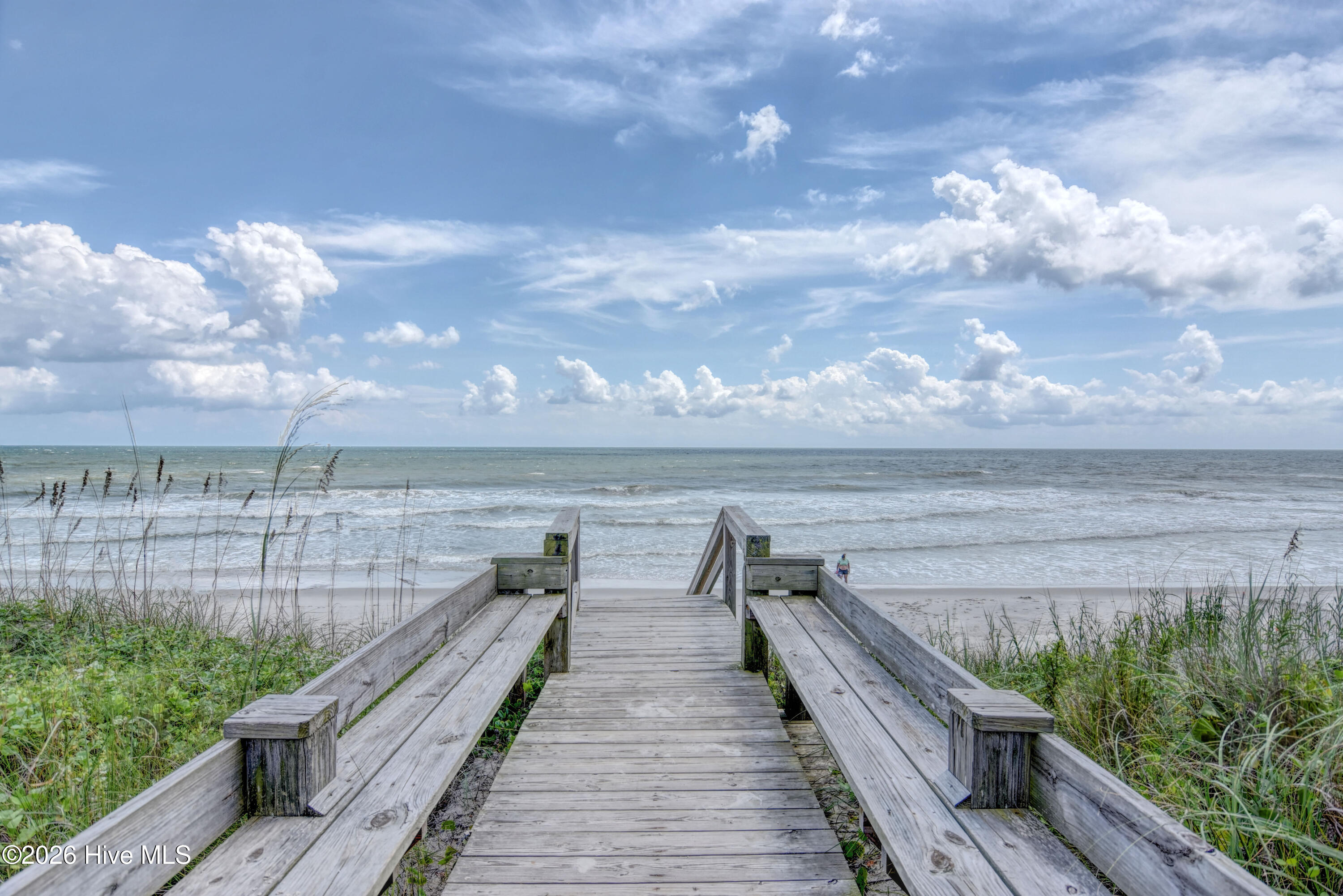 100551394 | Photo 69