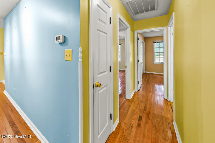 9314 Doris Drive,Oriental