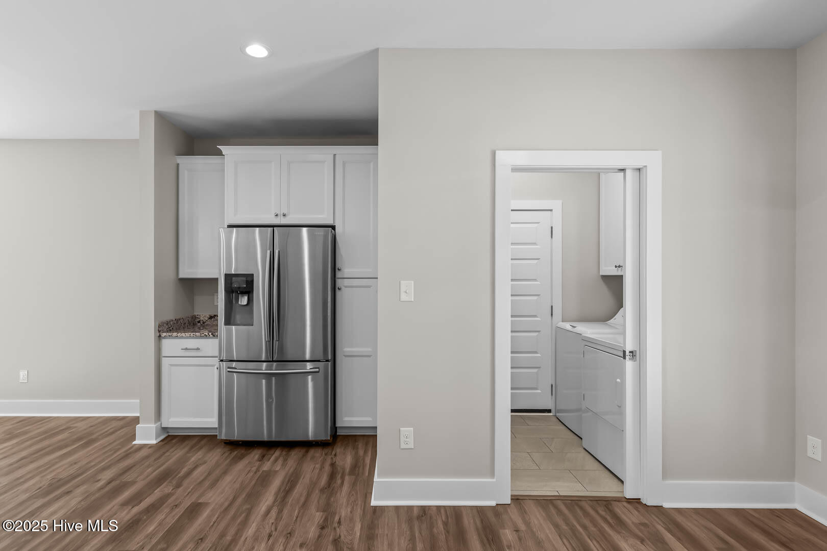 100535399 | Photo 19