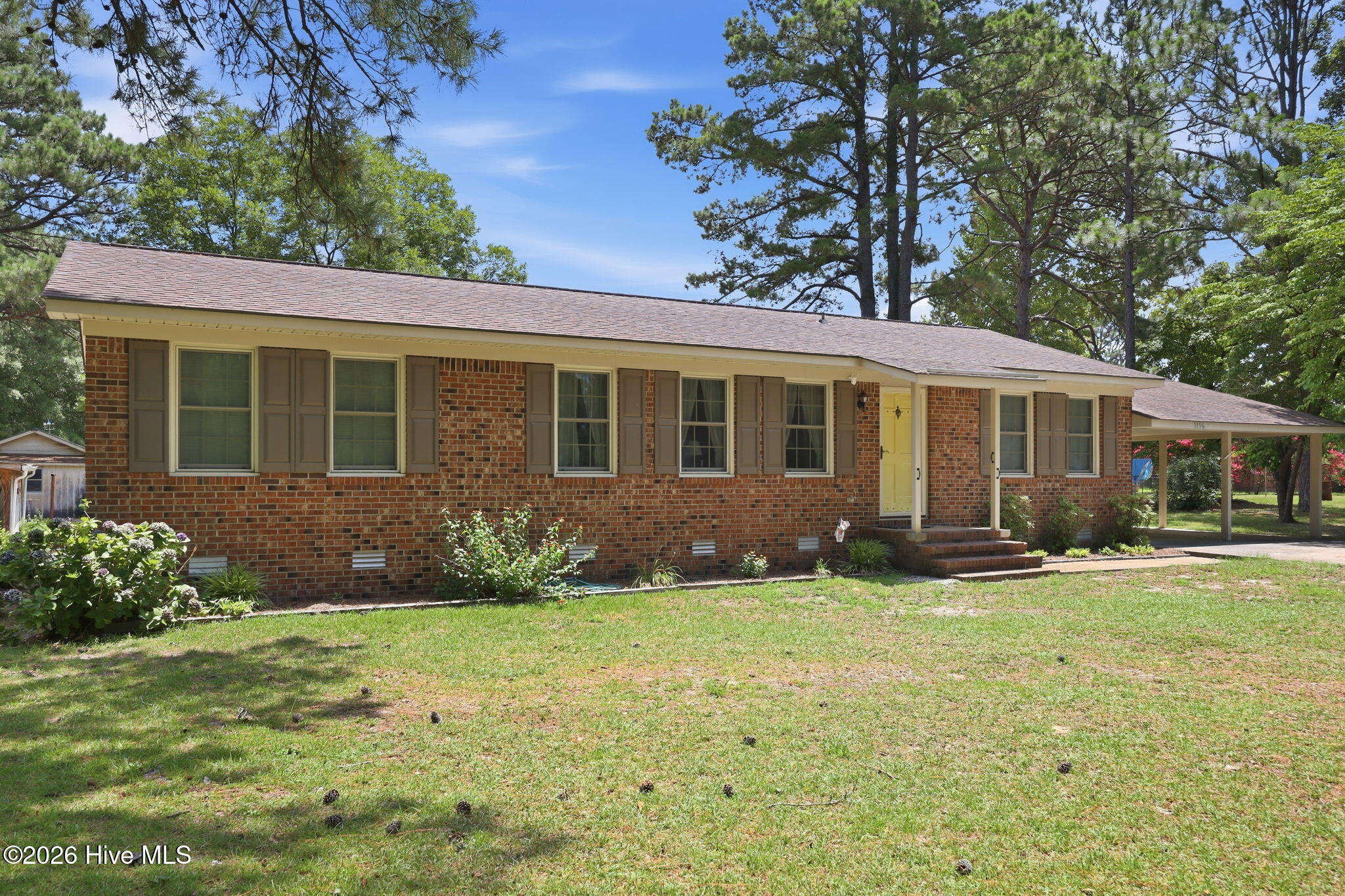 Exterior photo of 1156 S Asbury Church Road, Washington, NC 27889. MLS: 100587134