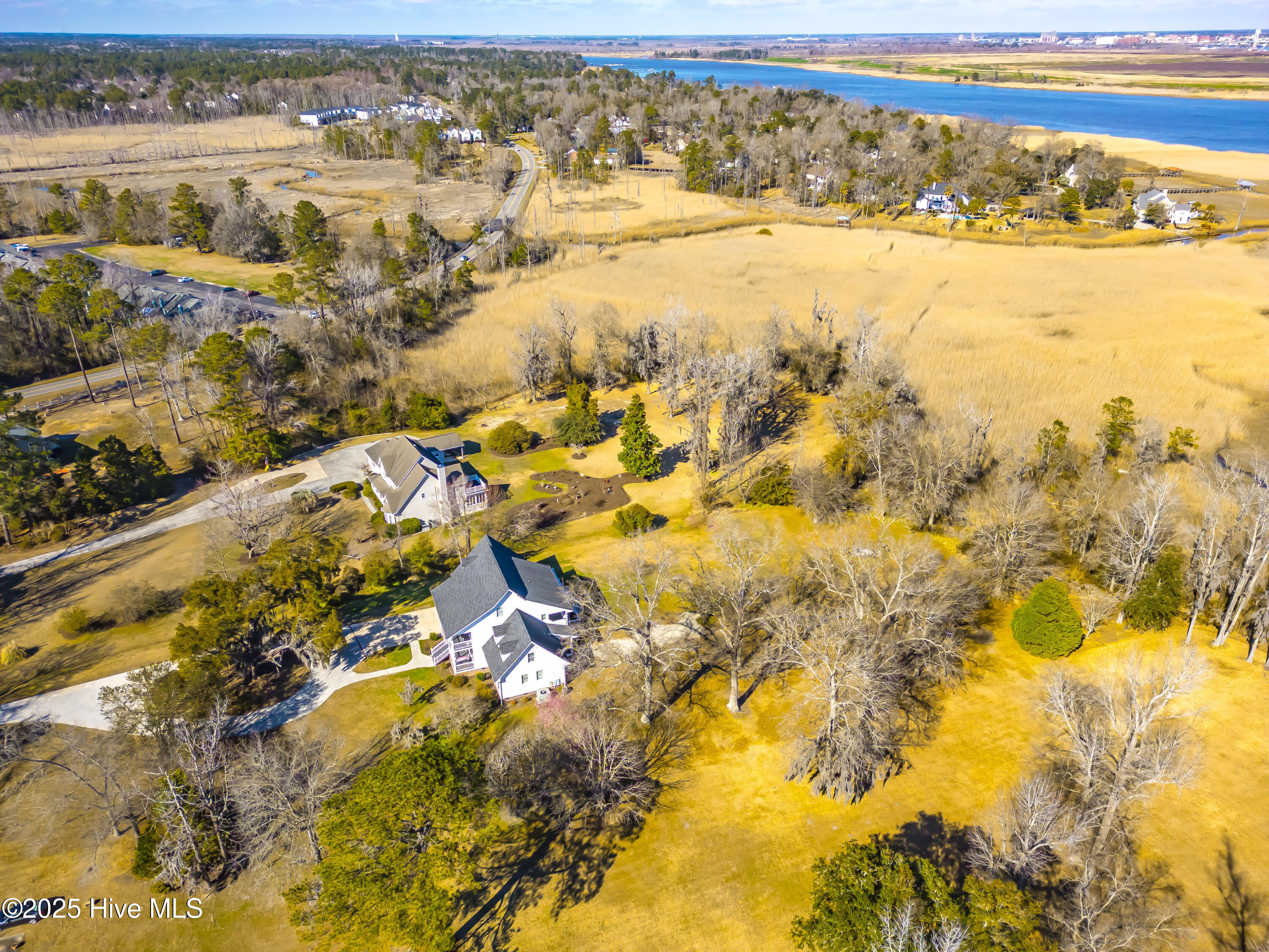 100494735 | Photo 66