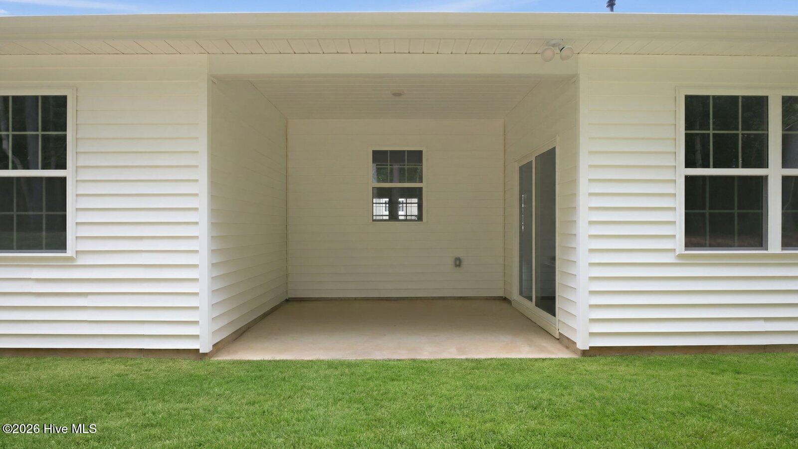 242 Lake Tyler 