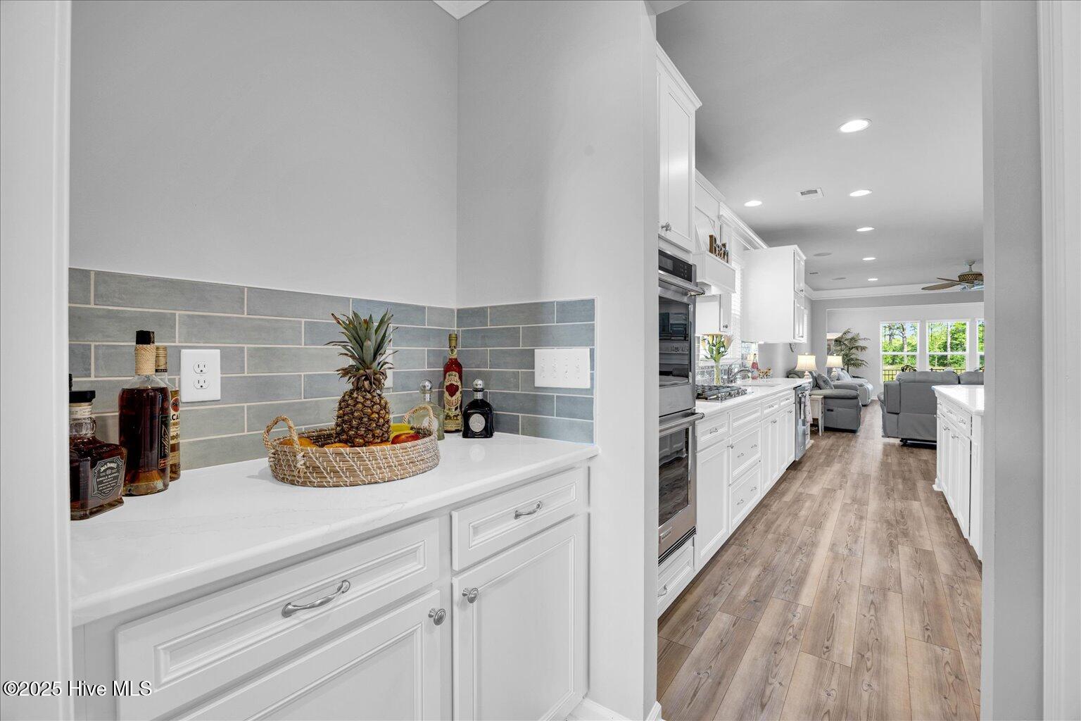 100513881 | Photo 11