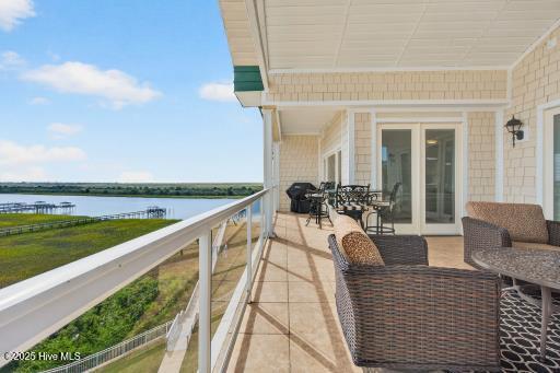 100531498 | Photo 25