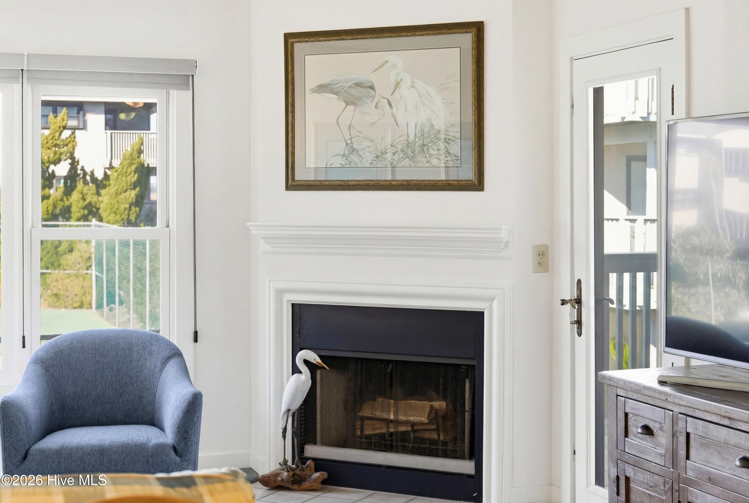 100549677 | Photo 21