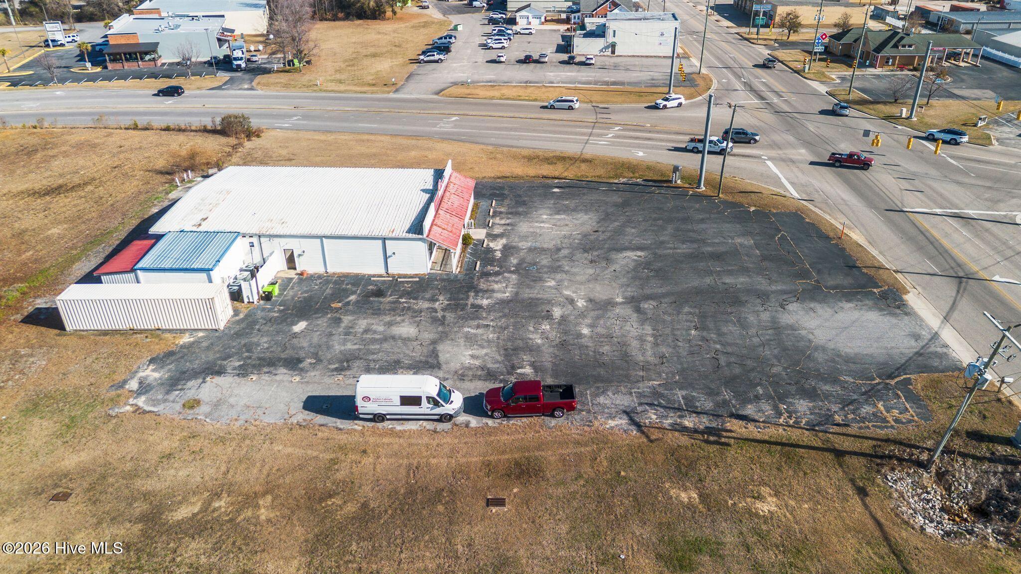 100550441 | Photo 69