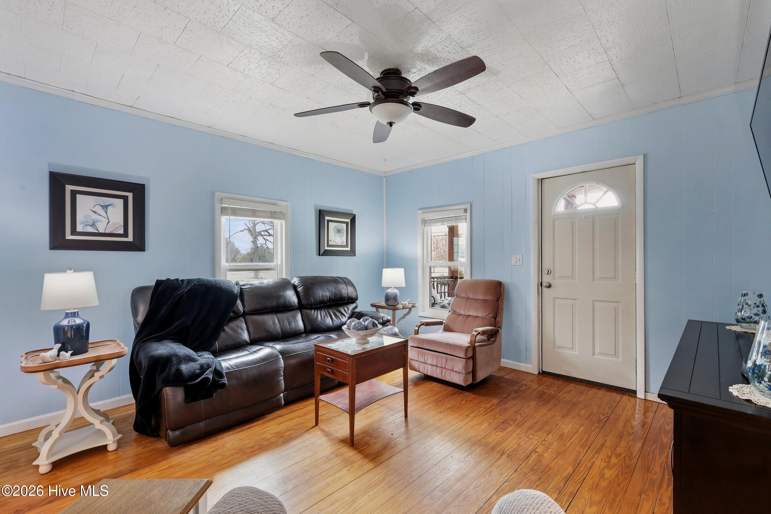 412 N Timberly Lane, Burgaw, NC 28425 – photo 8: Living Room