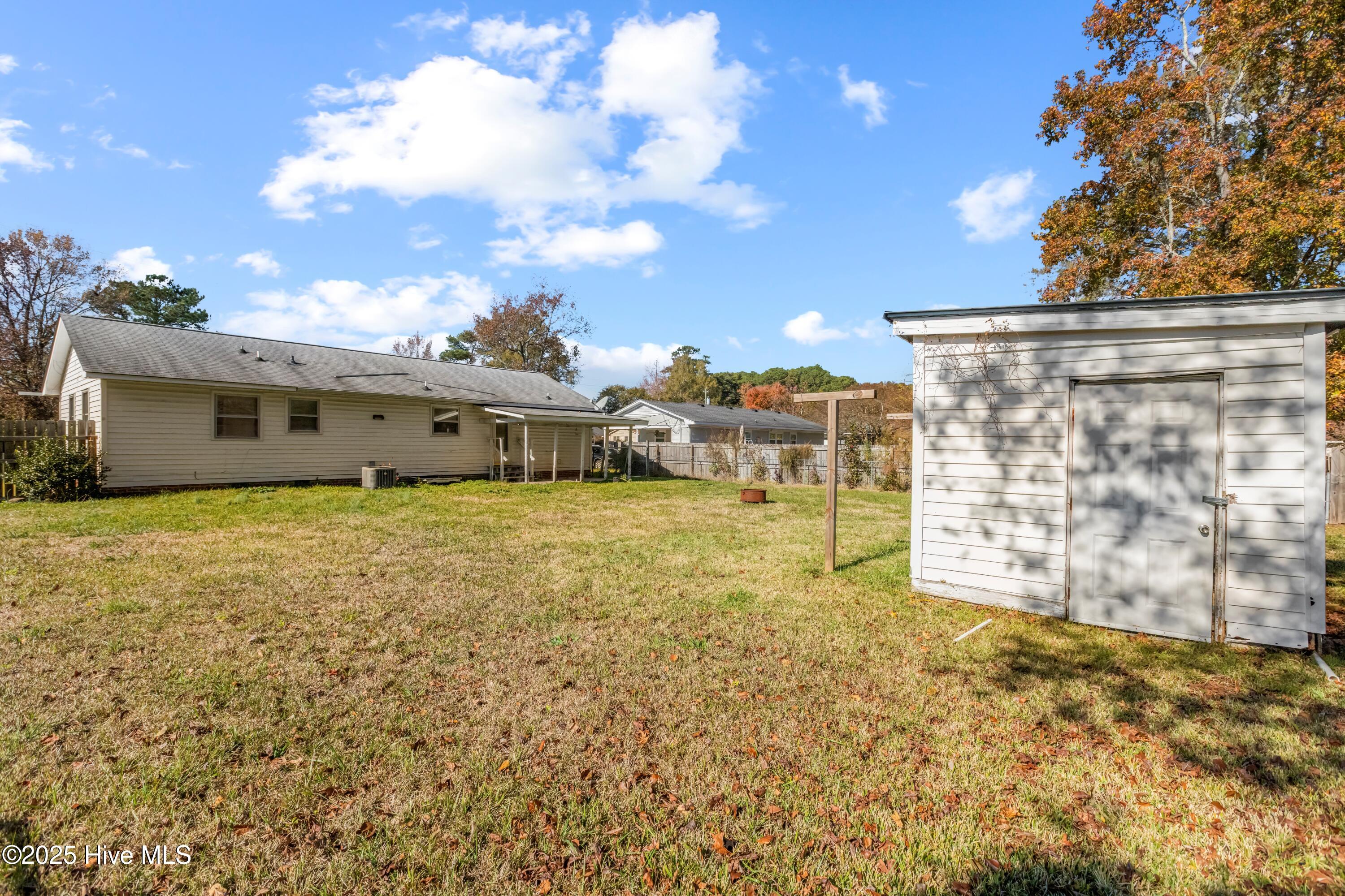 100543446 | Photo 25