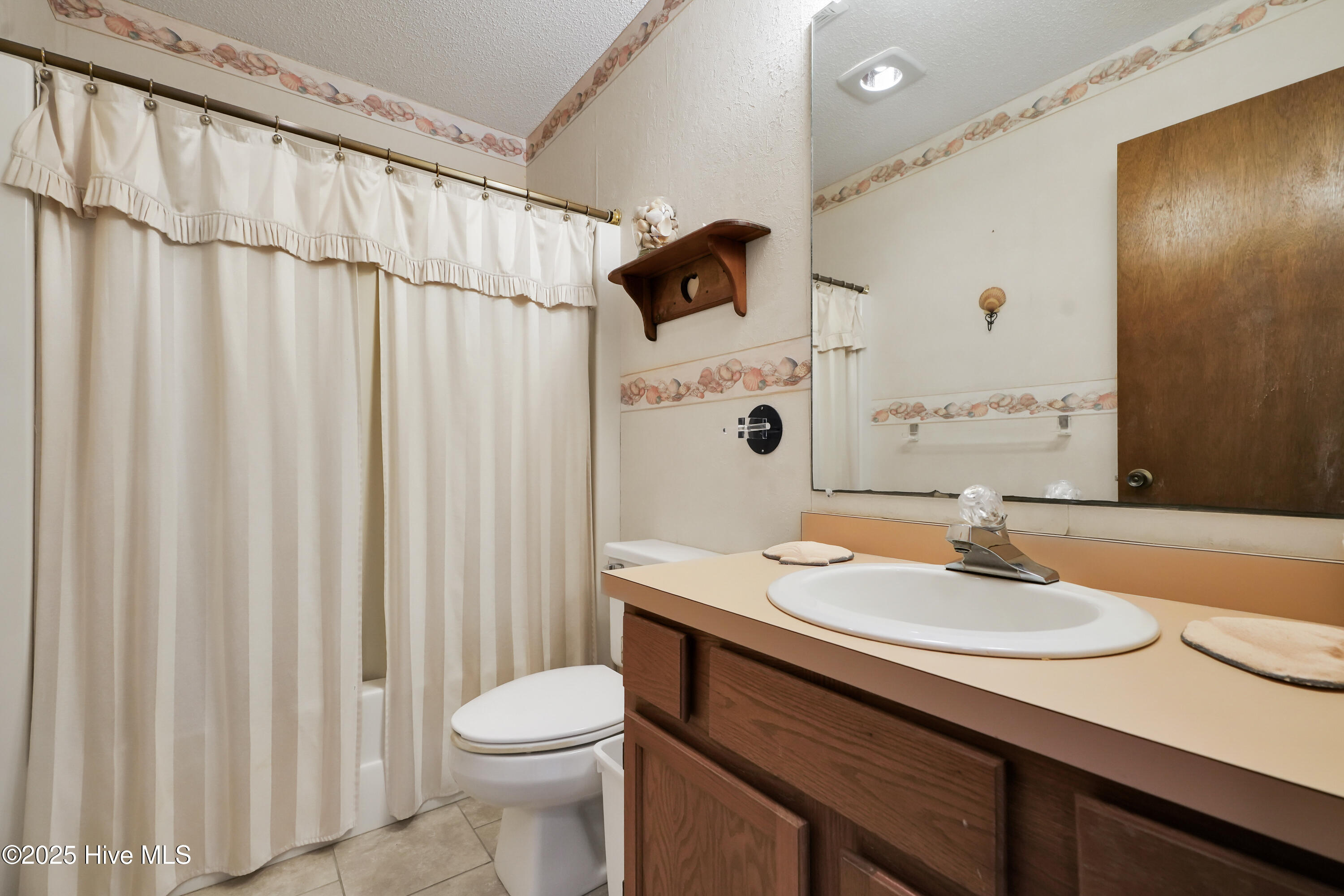 100530451 | Photo 24