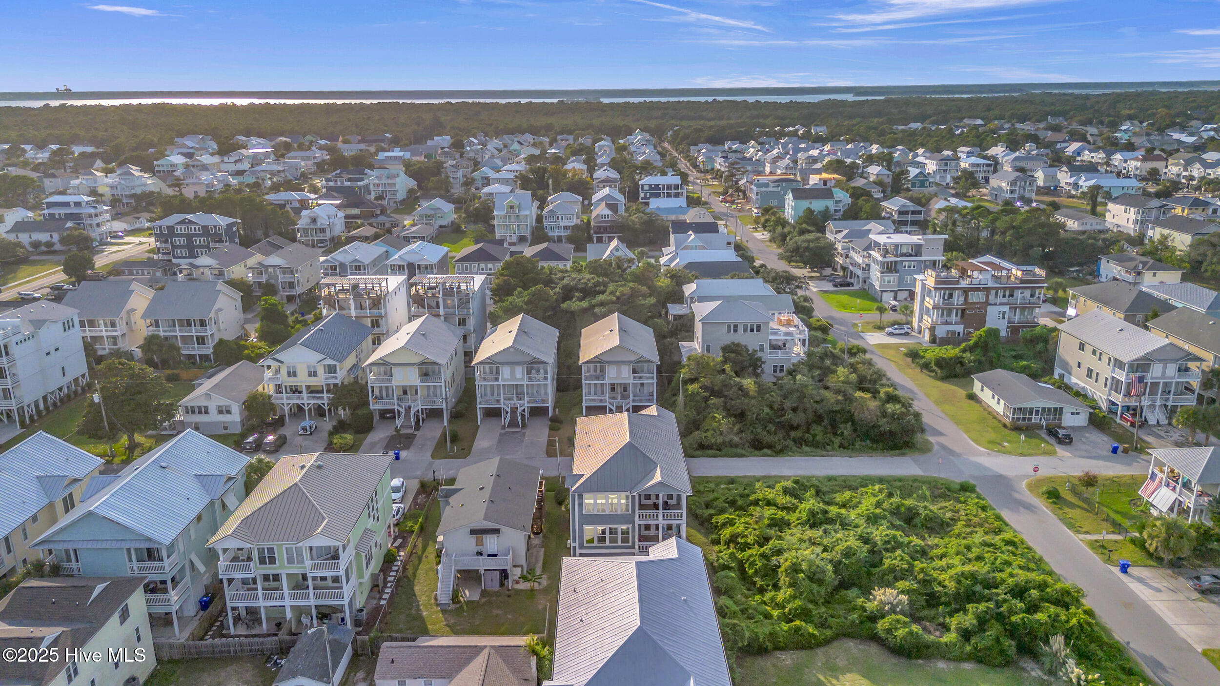 100530363 | Photo 54