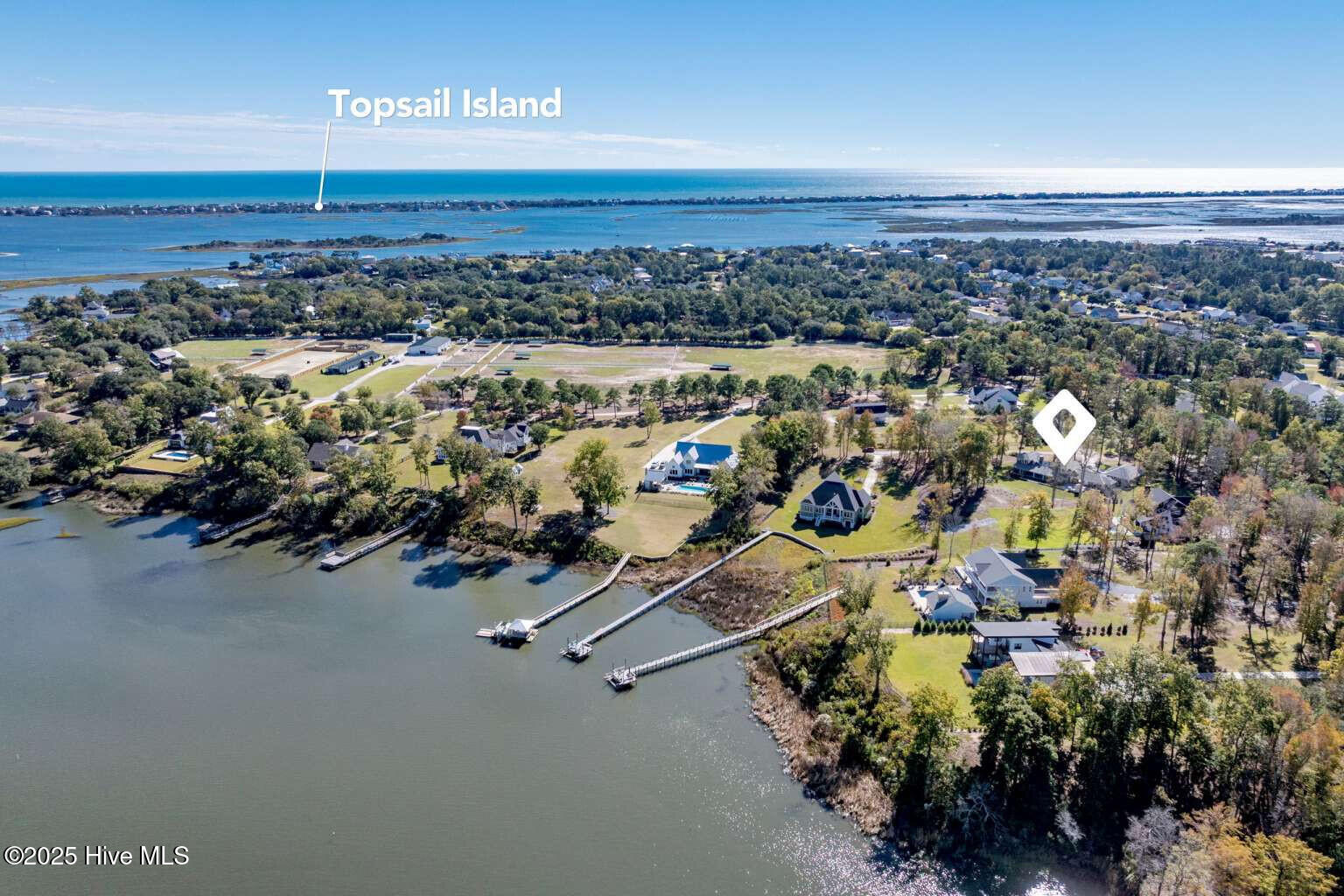 100541892 | Photo 17