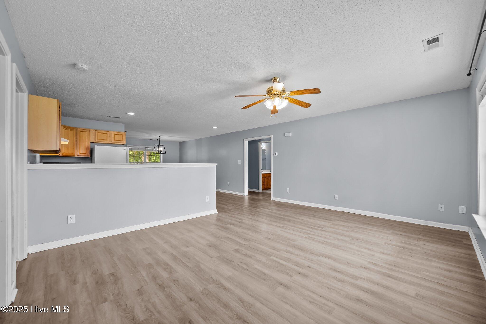 112 Fodder Drive, Hubert, NC 28539 – photo 8: 7-web-or-mls-_RAD0607