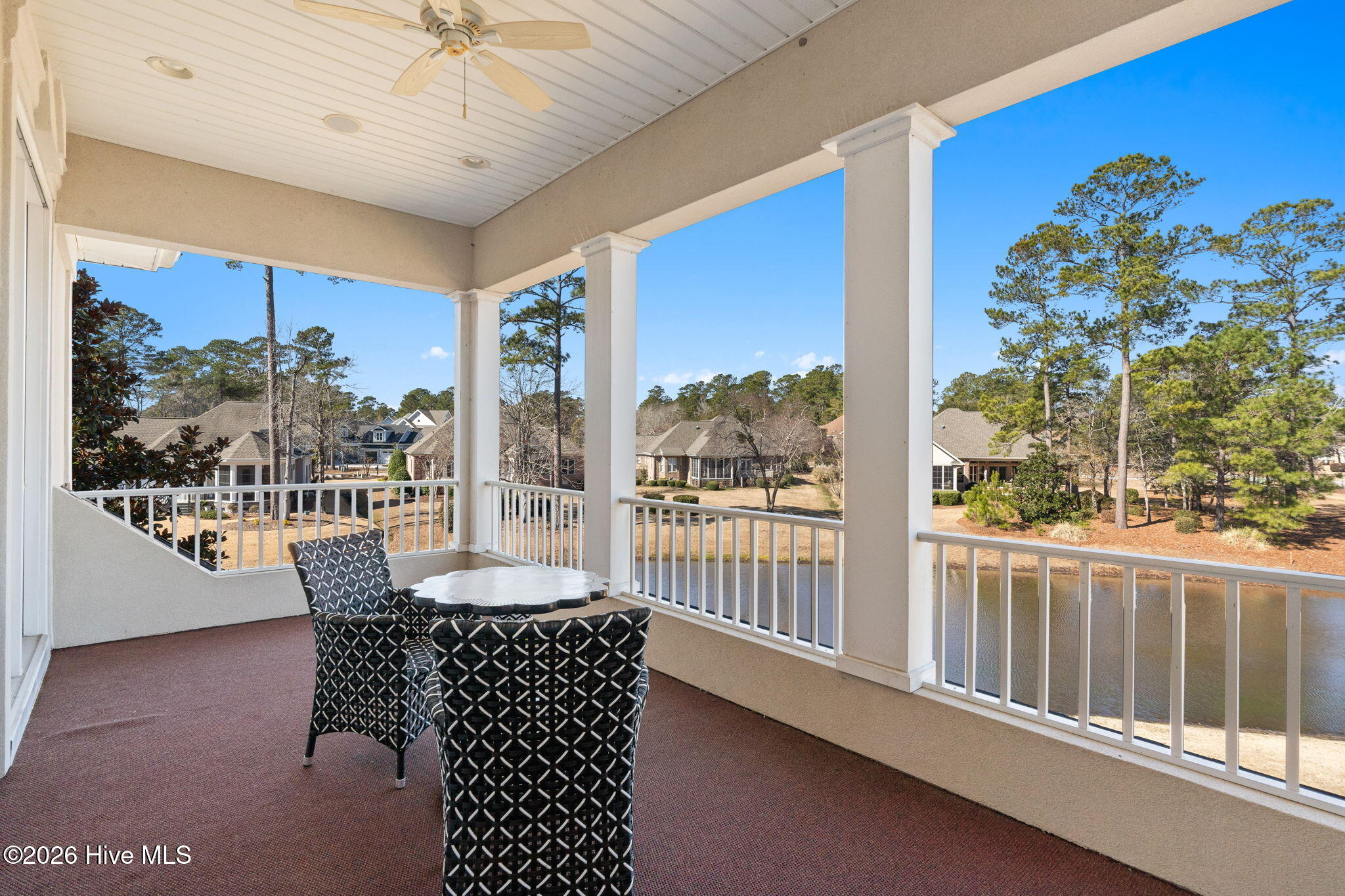 100559683 | Photo 54