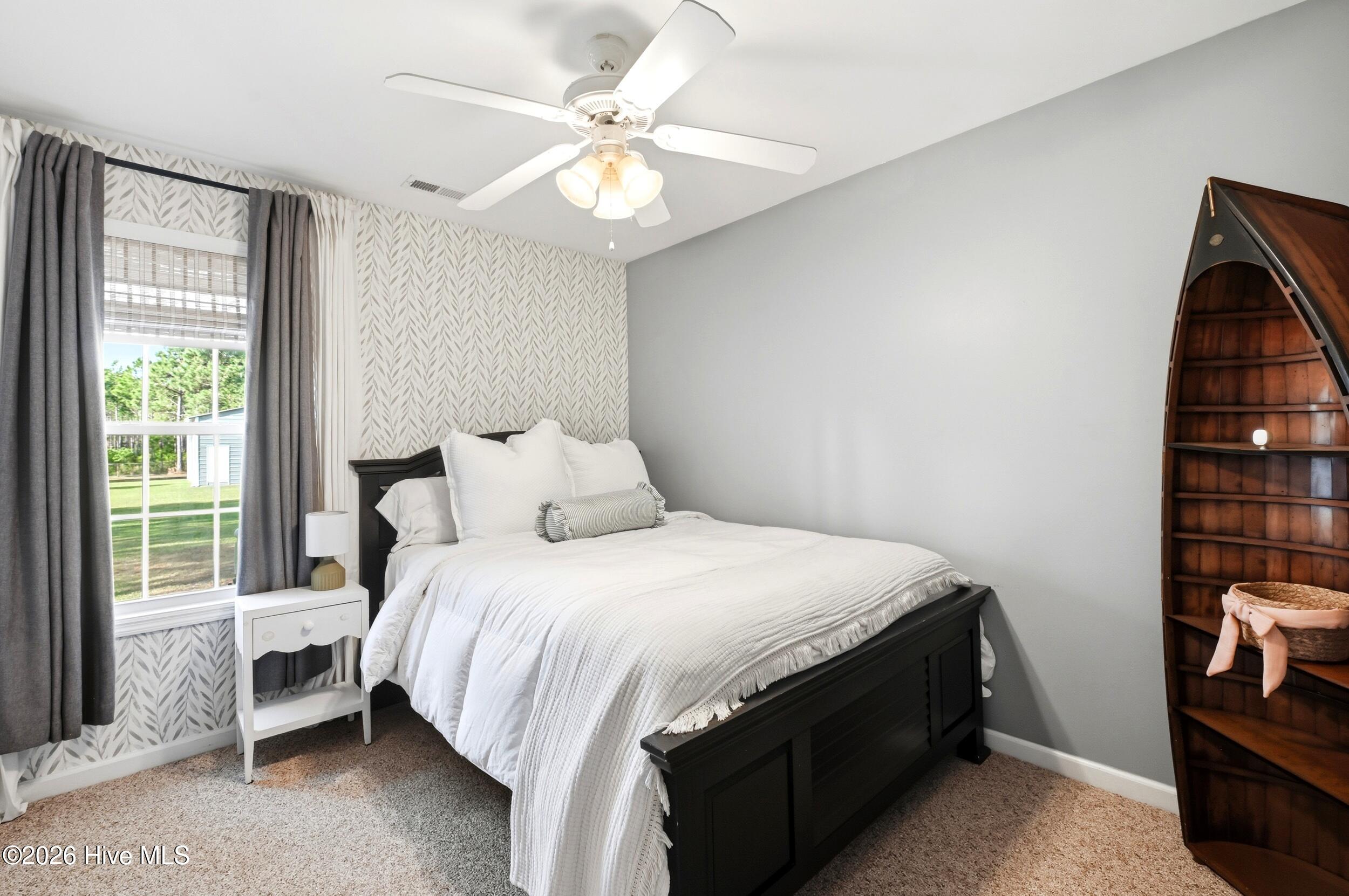 100569719 | Photo 22