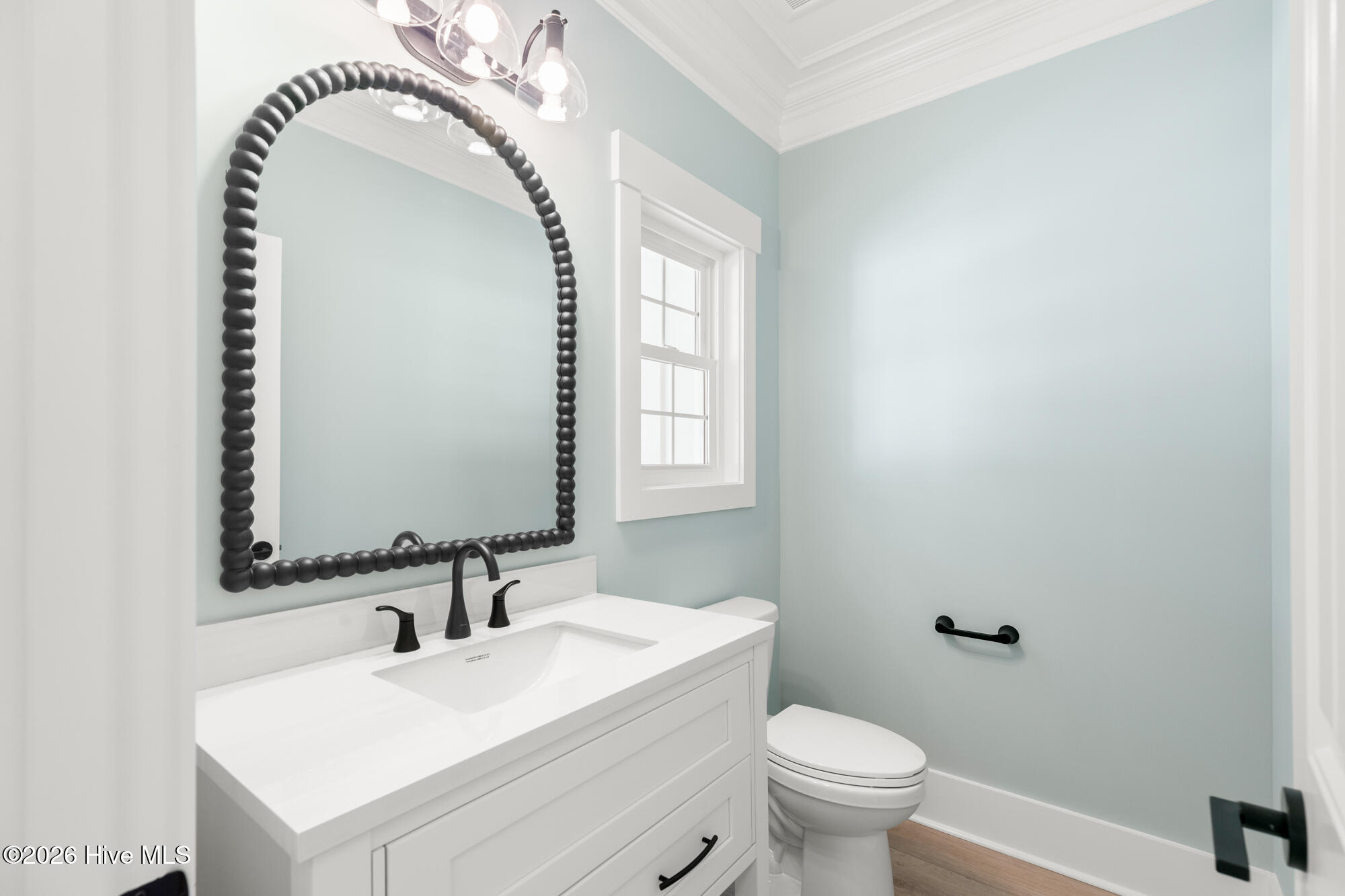 100516675 | Photo 50