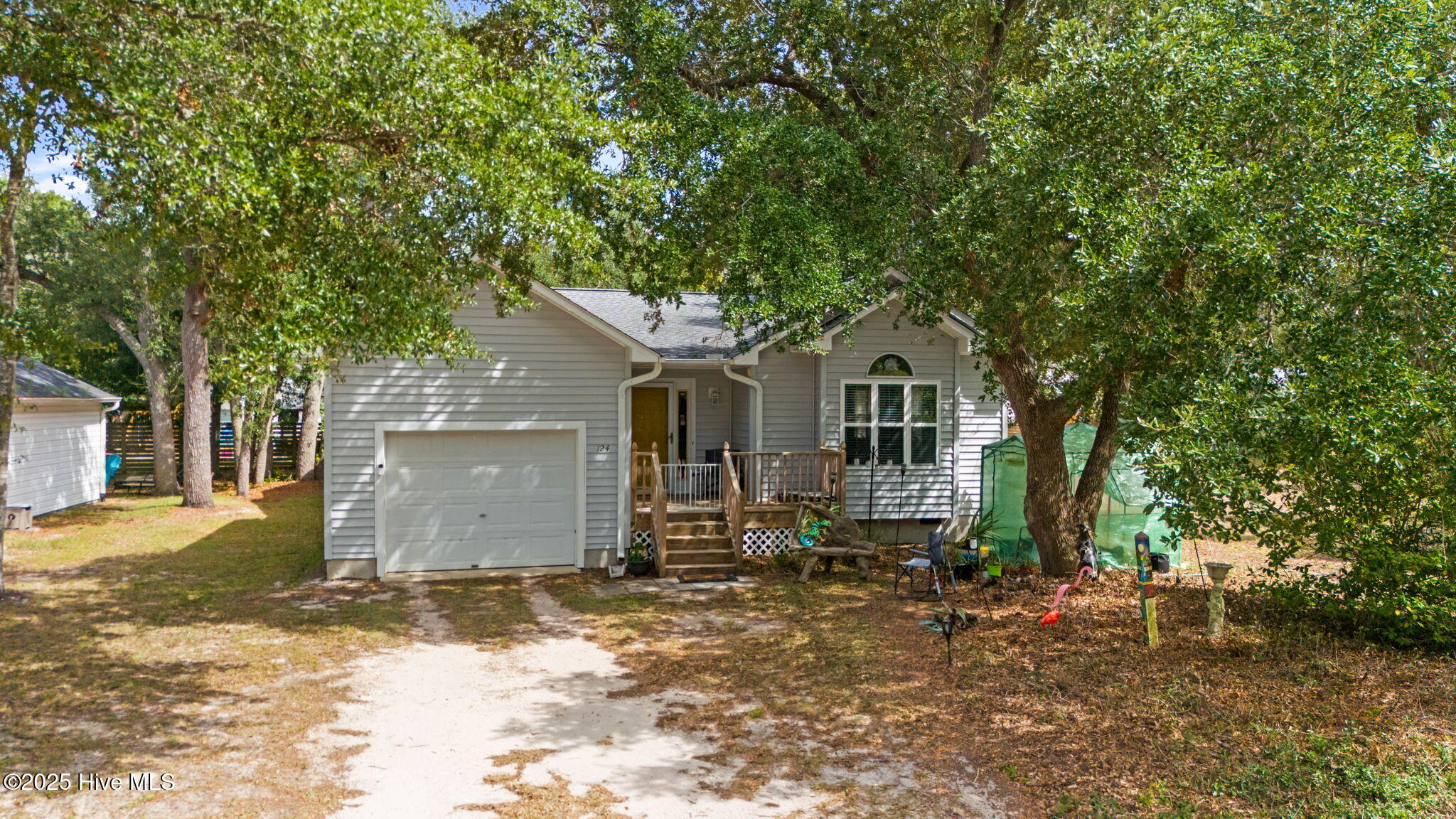 100531343 | Photo 30