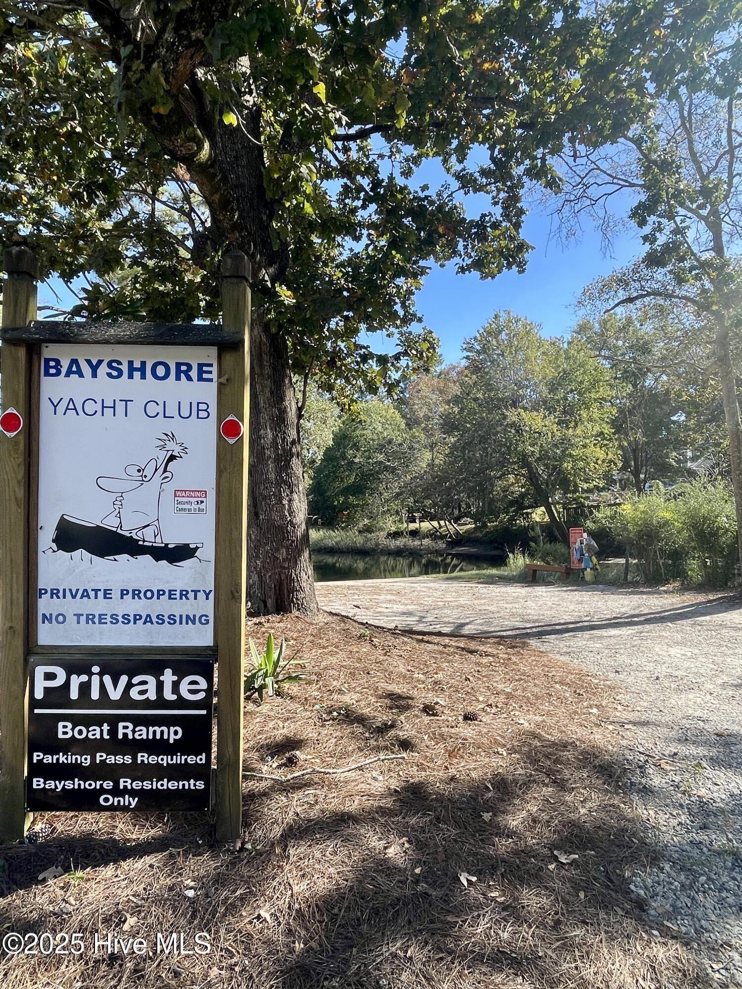 100537755 | Photo 50