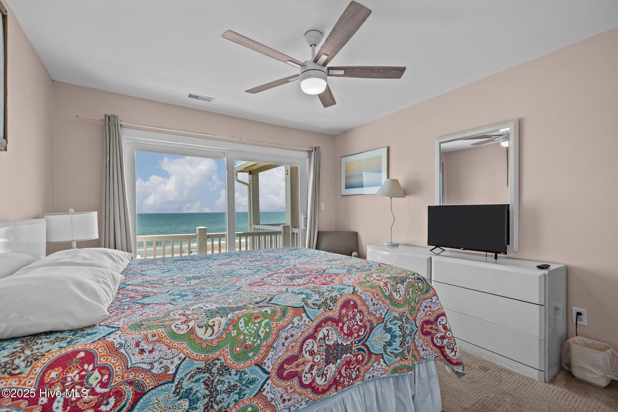 100515431 | Photo 23