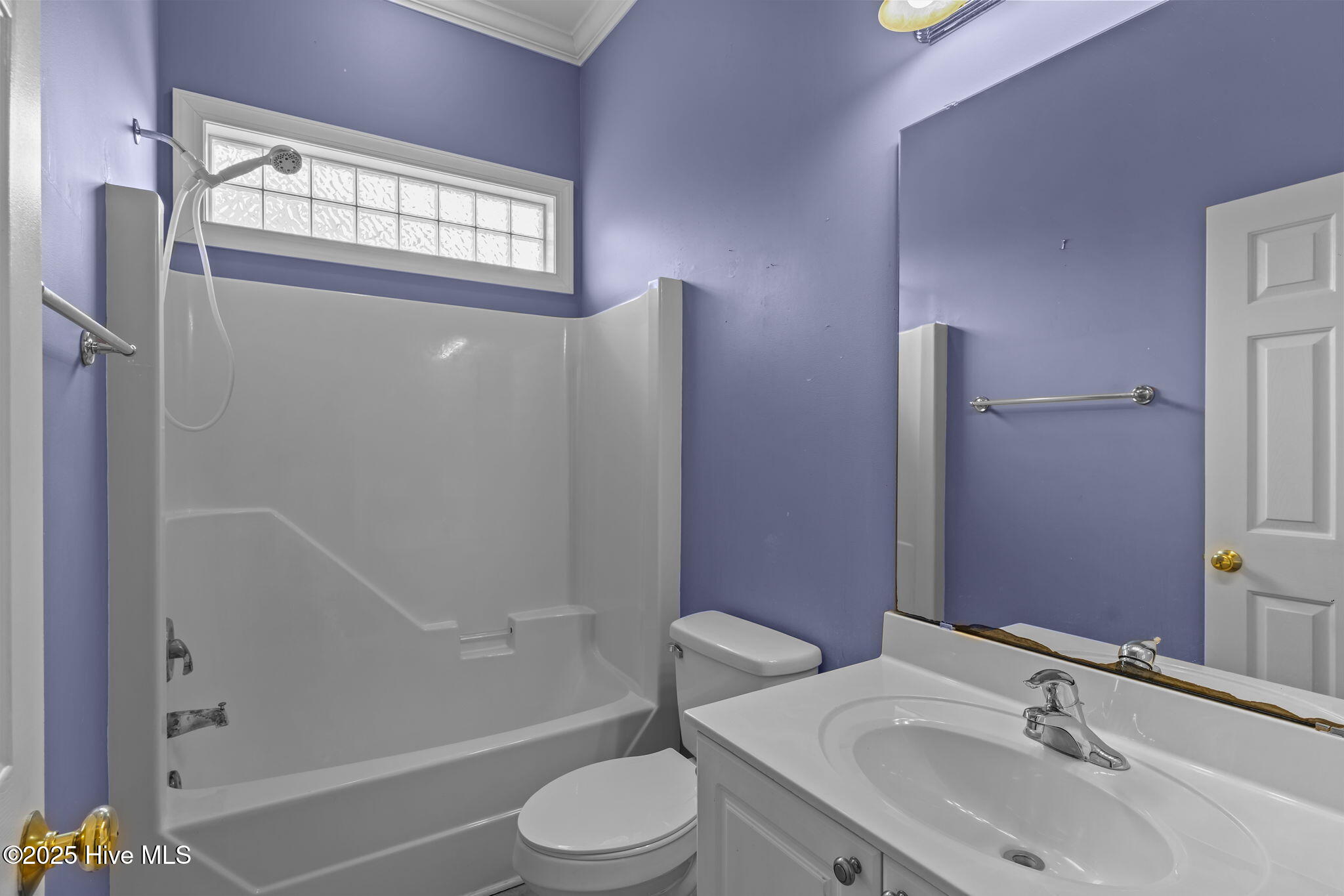 100538095 | Photo 33