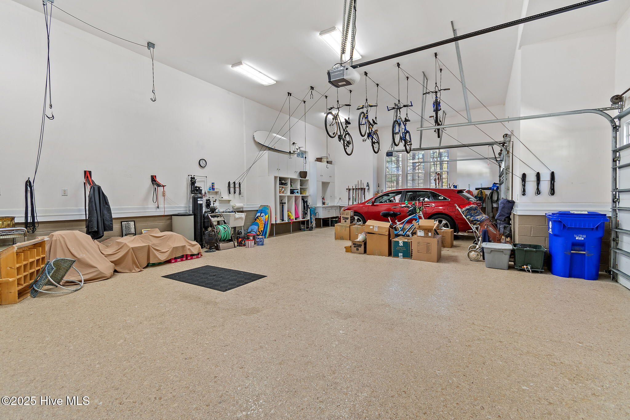 100498413 | Photo 62