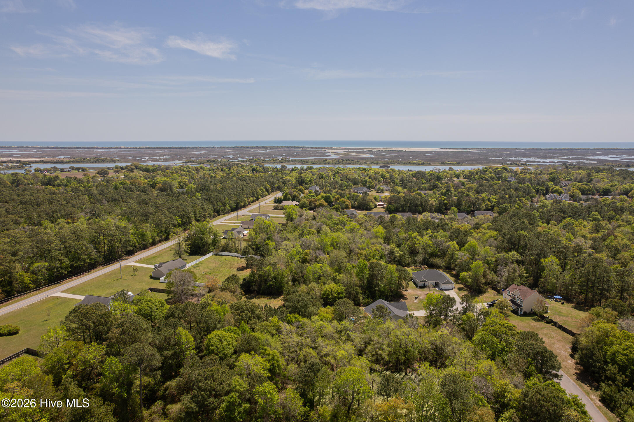 100566582 | Photo 51