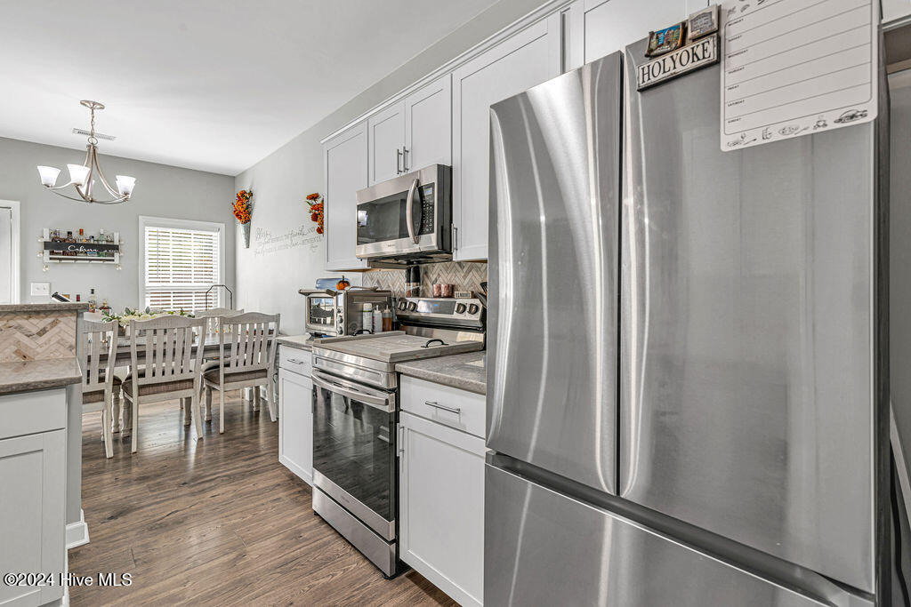 100543856 | Photo 16