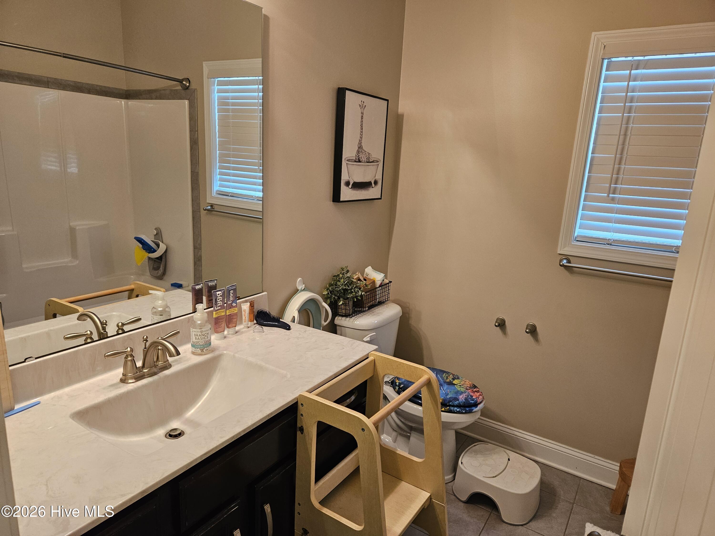 100568261 | Photo 20