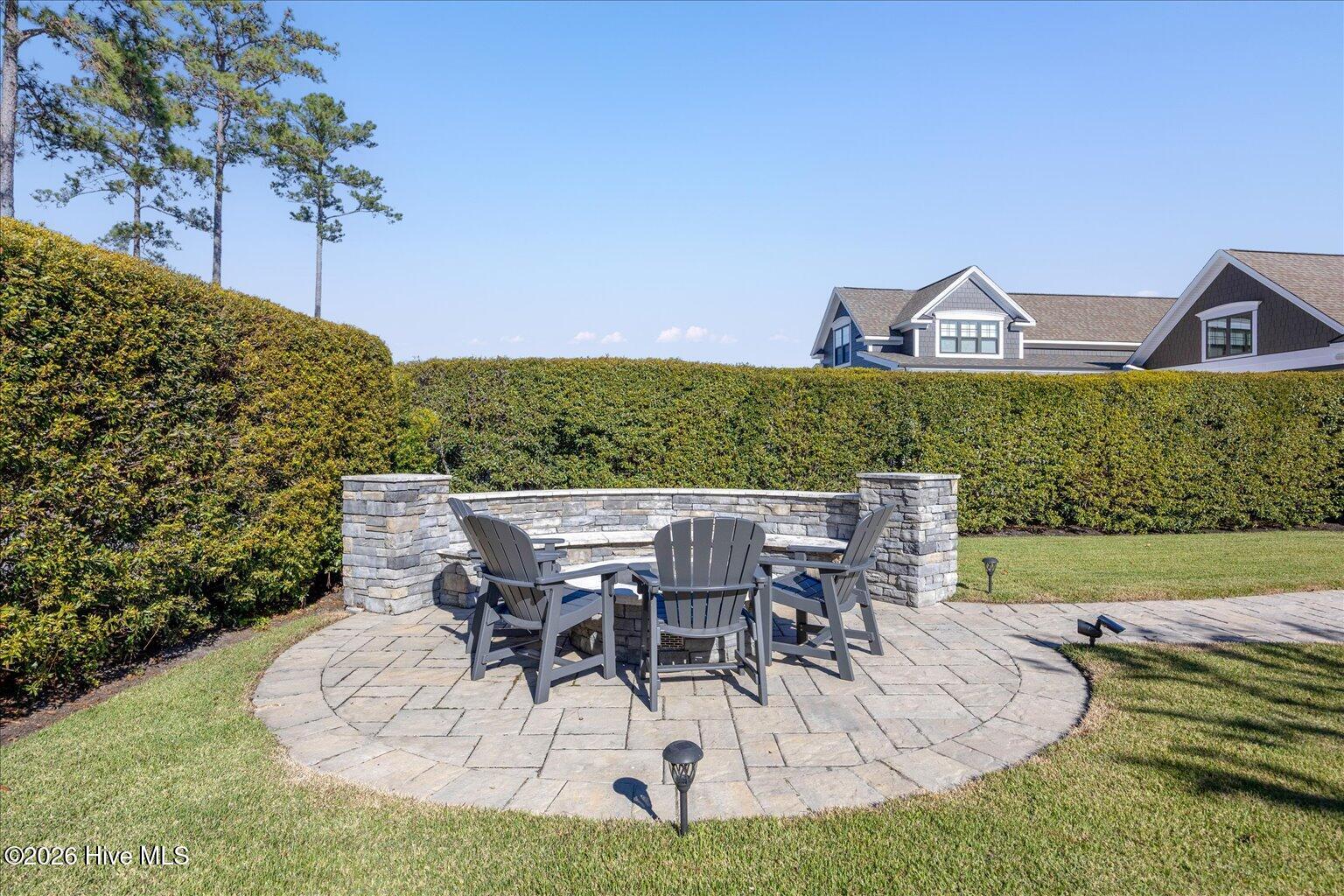 100550299 | Photo 33