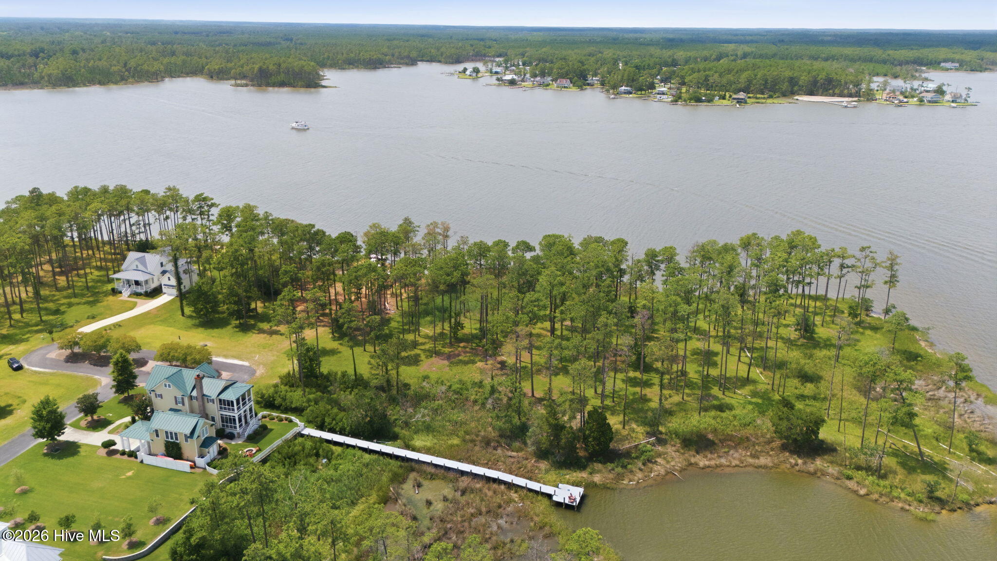 238 20 Oyster Point Road,Oriental