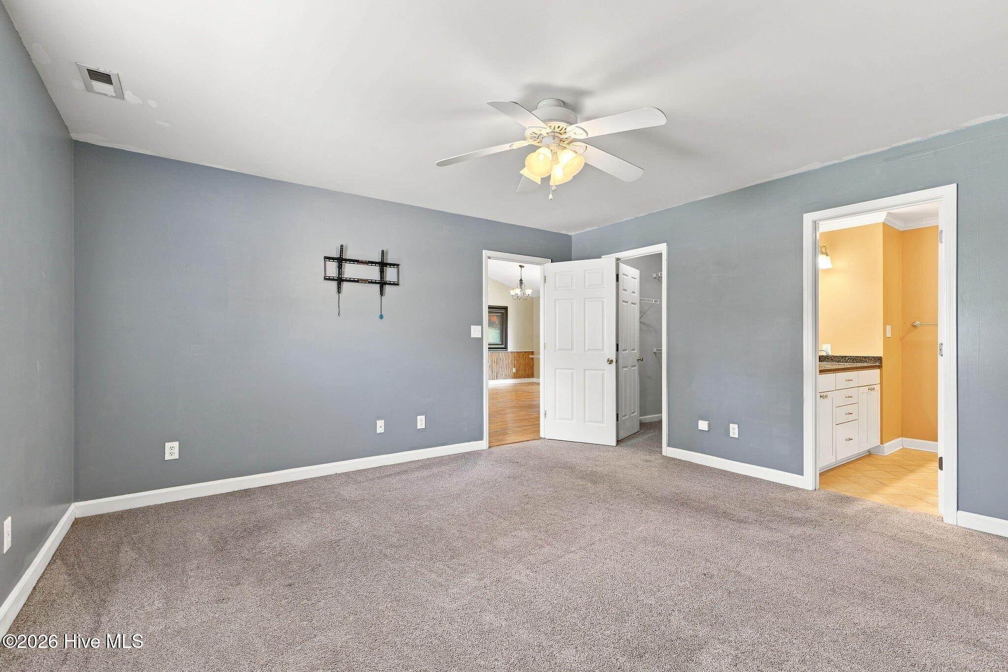 2011 Cambridge Downs Drive,Morehead City